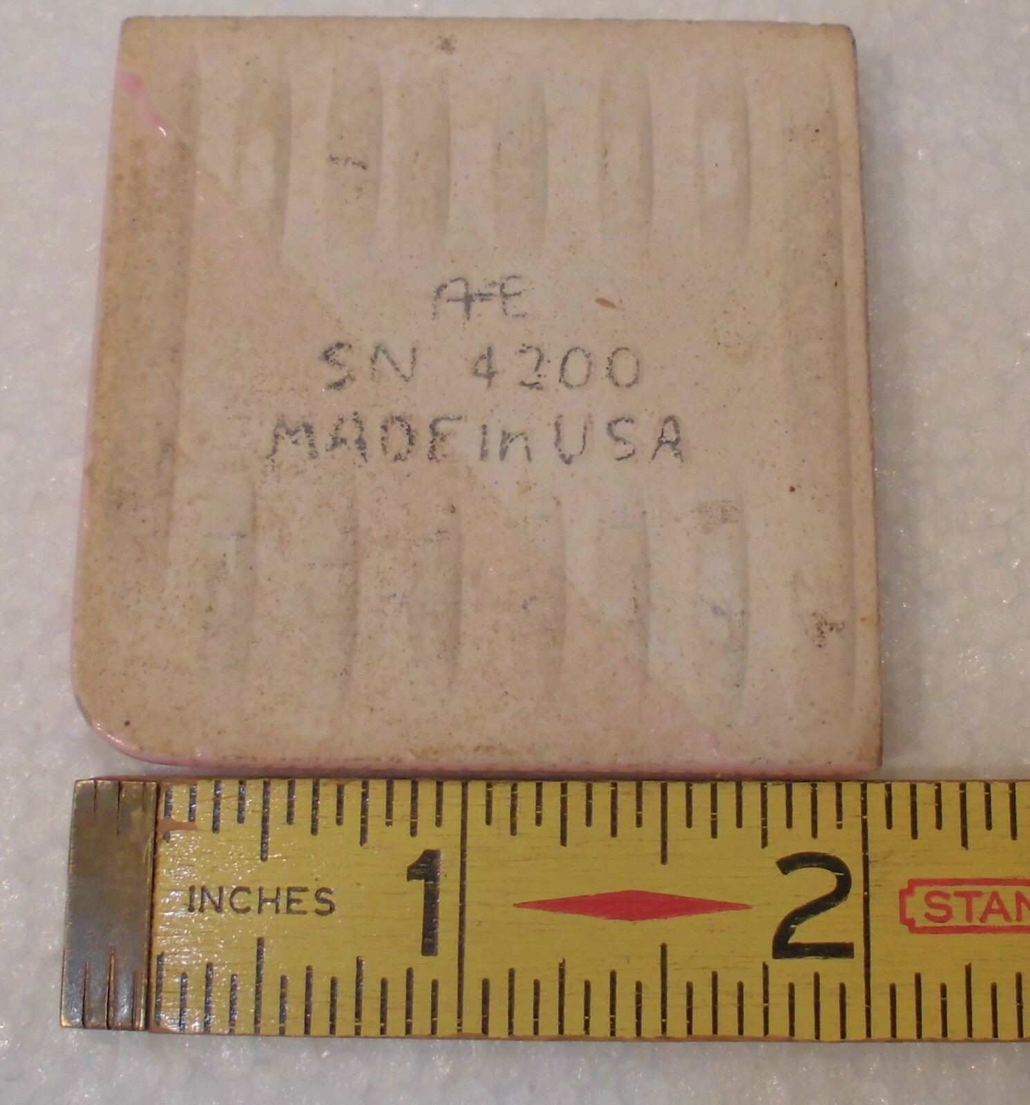 1 pc. Salmon Pink: 2″ X 2″ X 5/16″ Glossy Ceramic Surface Bullnose Corner Tile