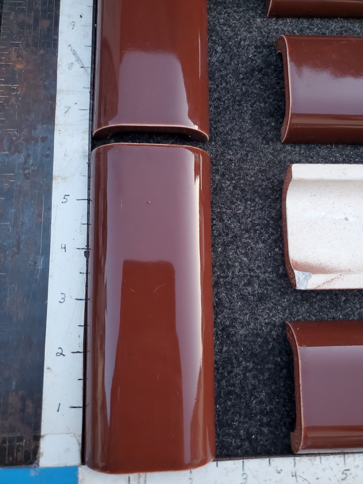 Vintage Double Radius Bullnose Ceramic Brown Tile 6 x 2-1/2″ 10pc NOS