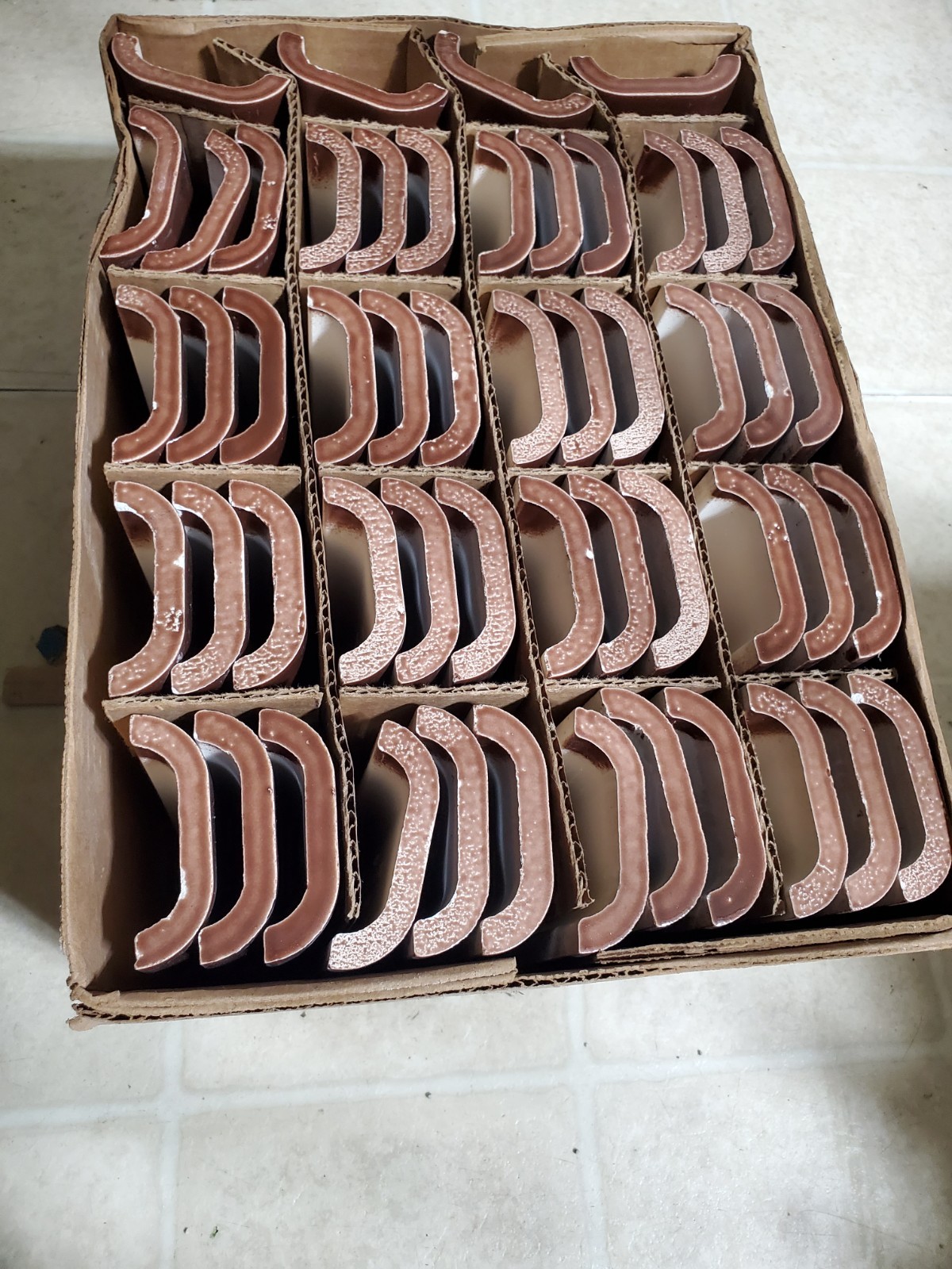 Vintage Double Radius Bullnose Ceramic Brown Tile 6 x 2-1/2″ SINGLE pc NOS