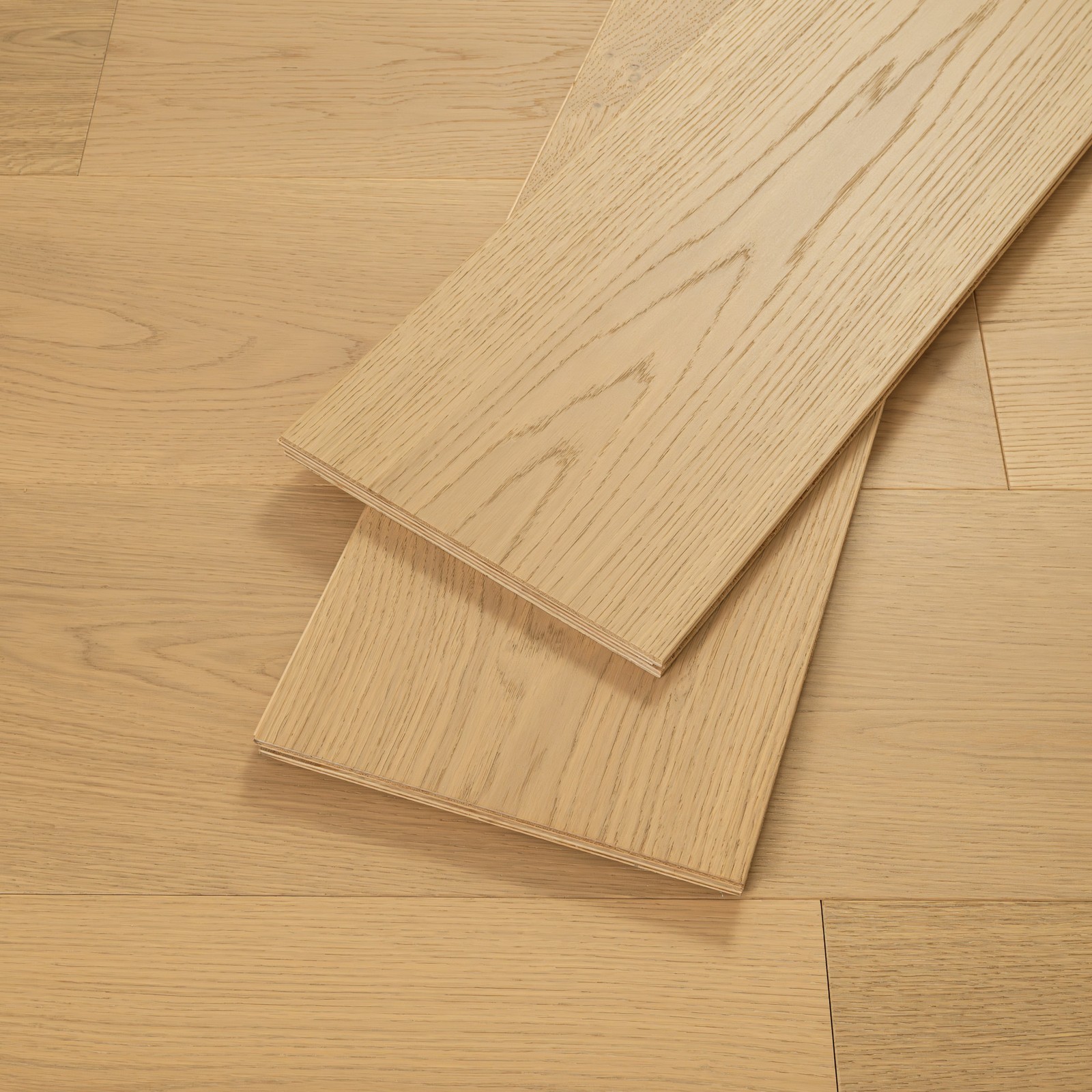Ackland AKVEW9.5X86-0604-CA Sterlington 9″W Wire Brushed – Norbury