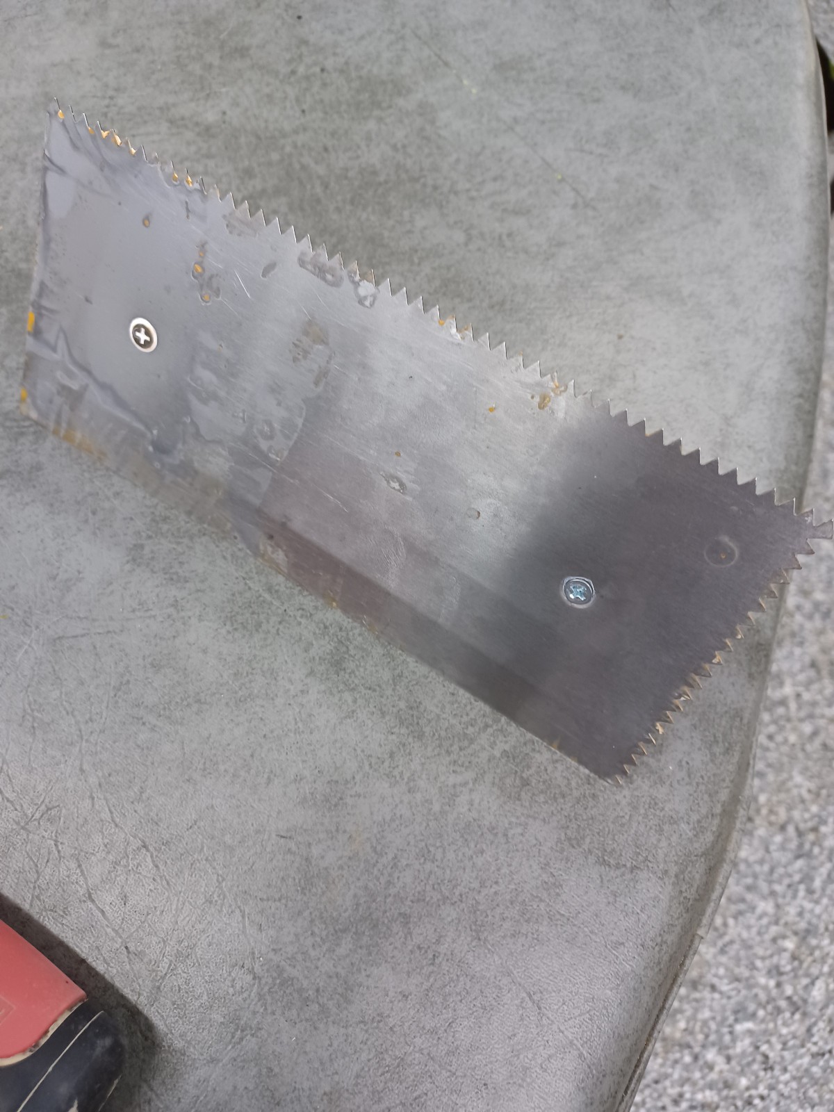 !!!! (2) TWO MASONARY THINSET MORTAR CEMENT TILE TROWELS WALL/FLOOR TOOLS !!!