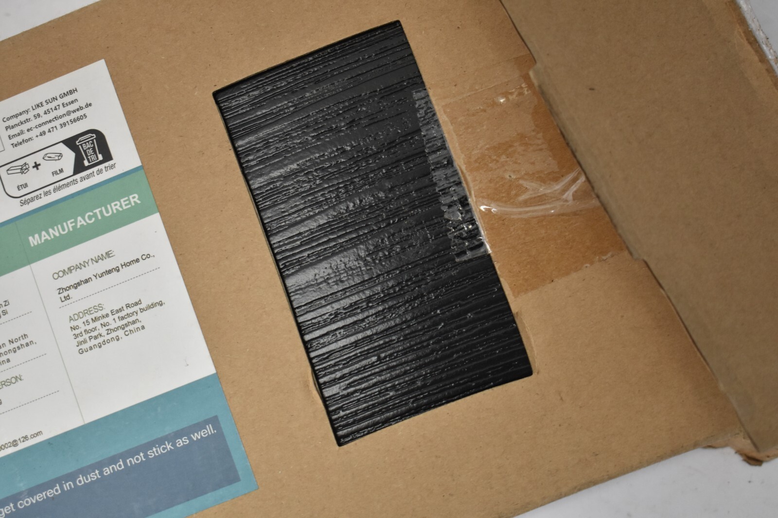 Veelike Black Vinyl Plank Flooring Peel & Stick Tiles 6″ x 36″ Low Gloss 36 Pack