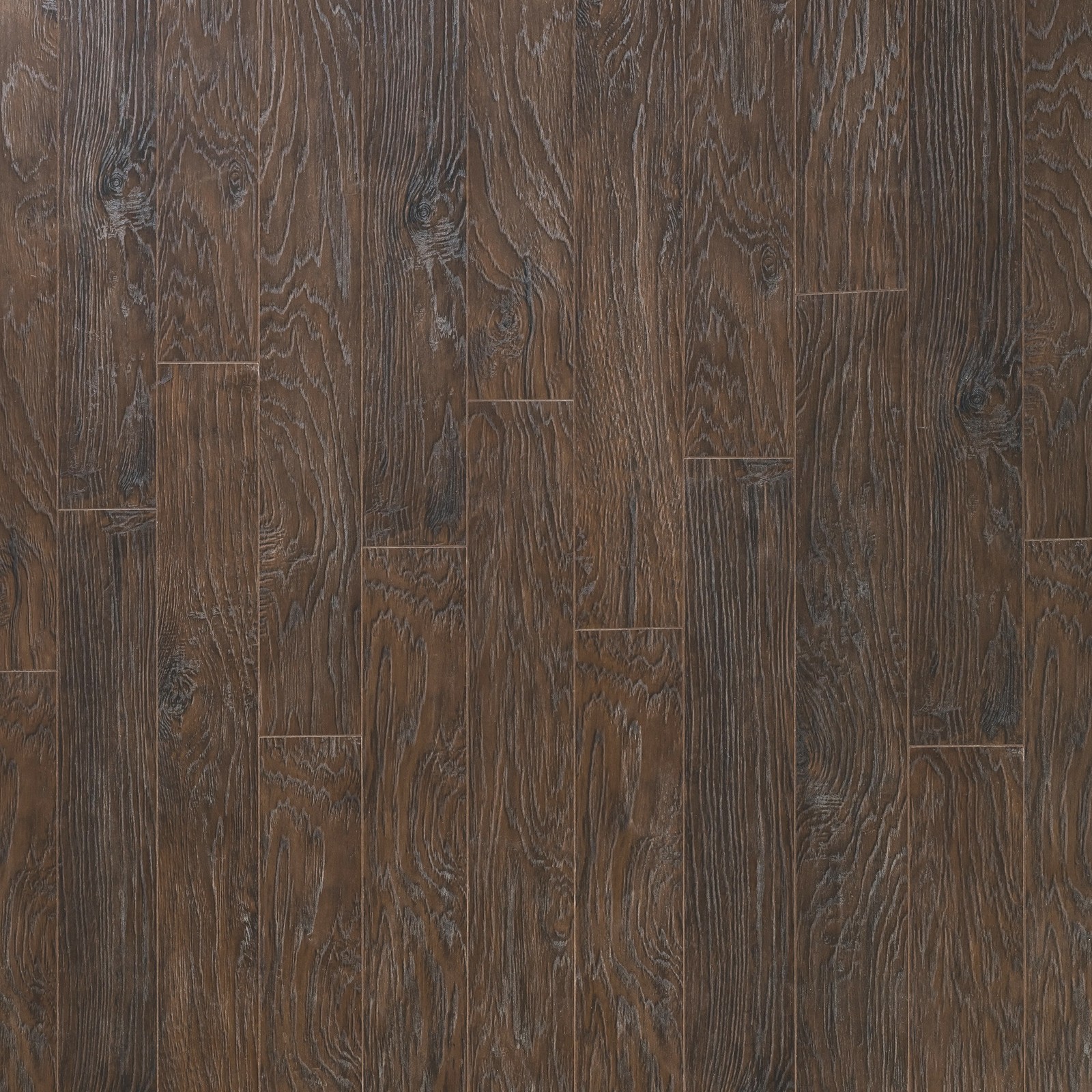Pergo LPE09-LF026 Classics 5-1/4″W Embossed Laminate Flooring – – Scraped