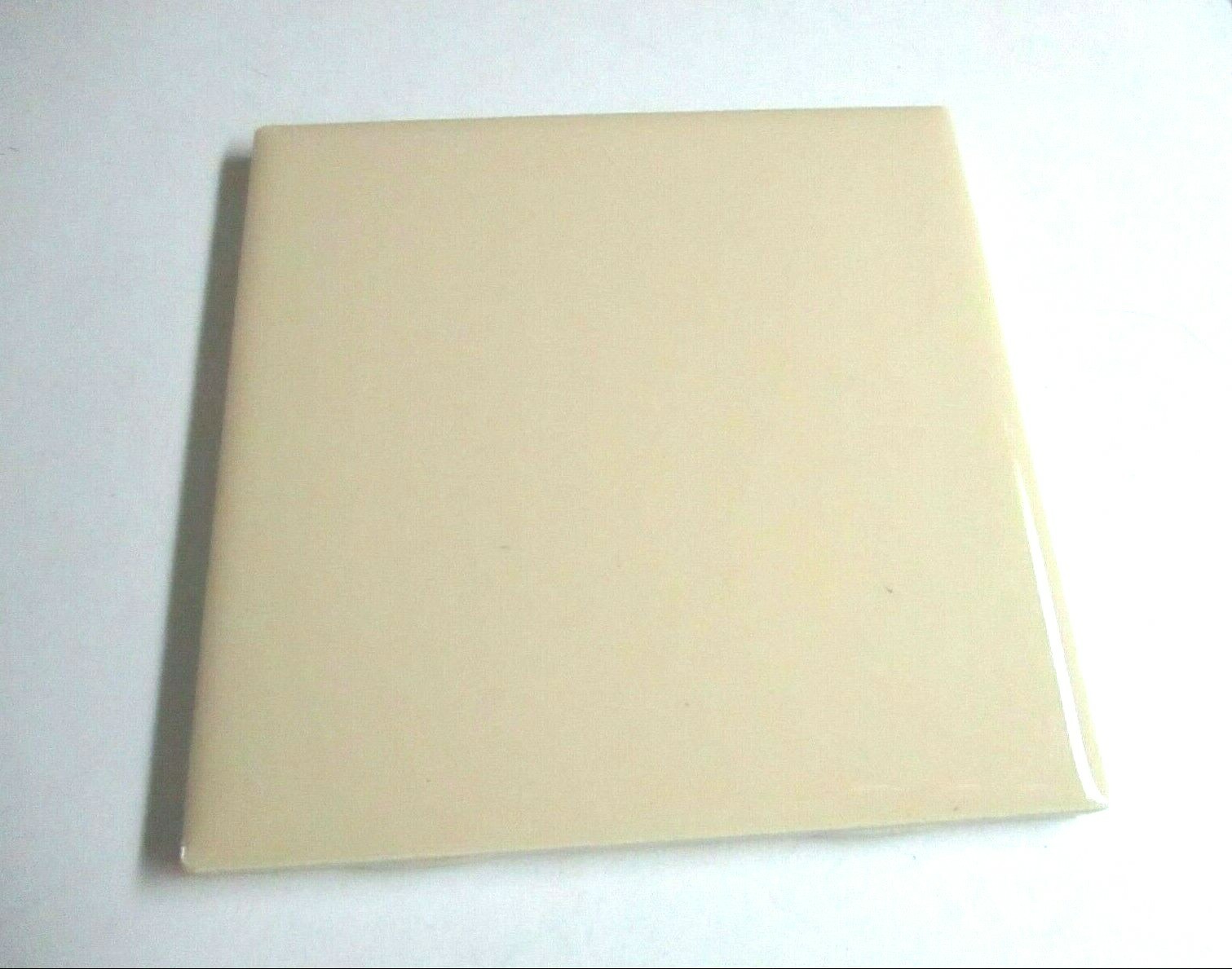 1 Wall Tile AO American Olean 4-1/4″ Ceramic 0024 Bright Gloss Maize Corn Yellow