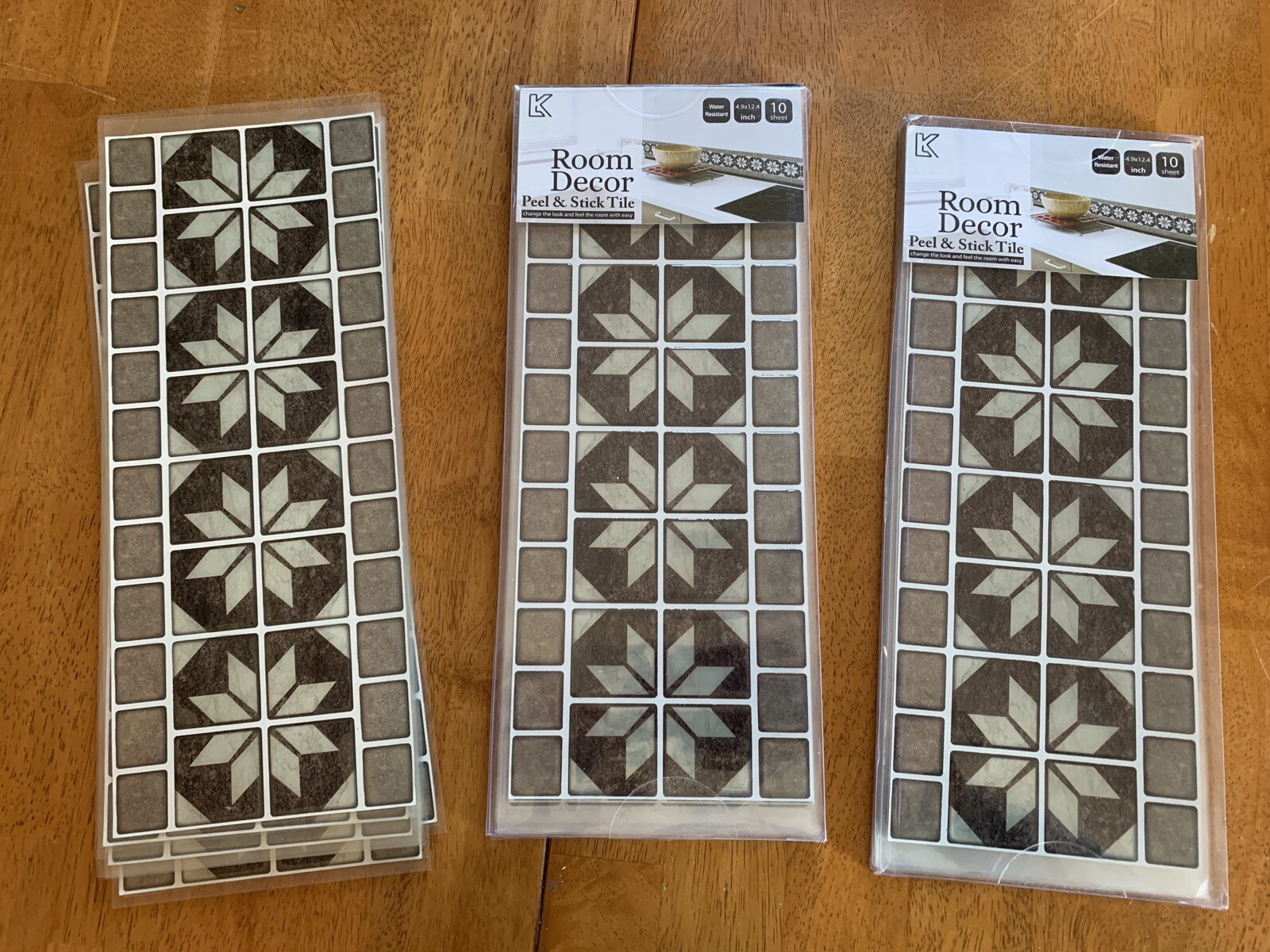 Peel & Stick Tile 28 pcs. 4.9×12.4″ Water Resistant 2 packs unopened 8 loose LOT