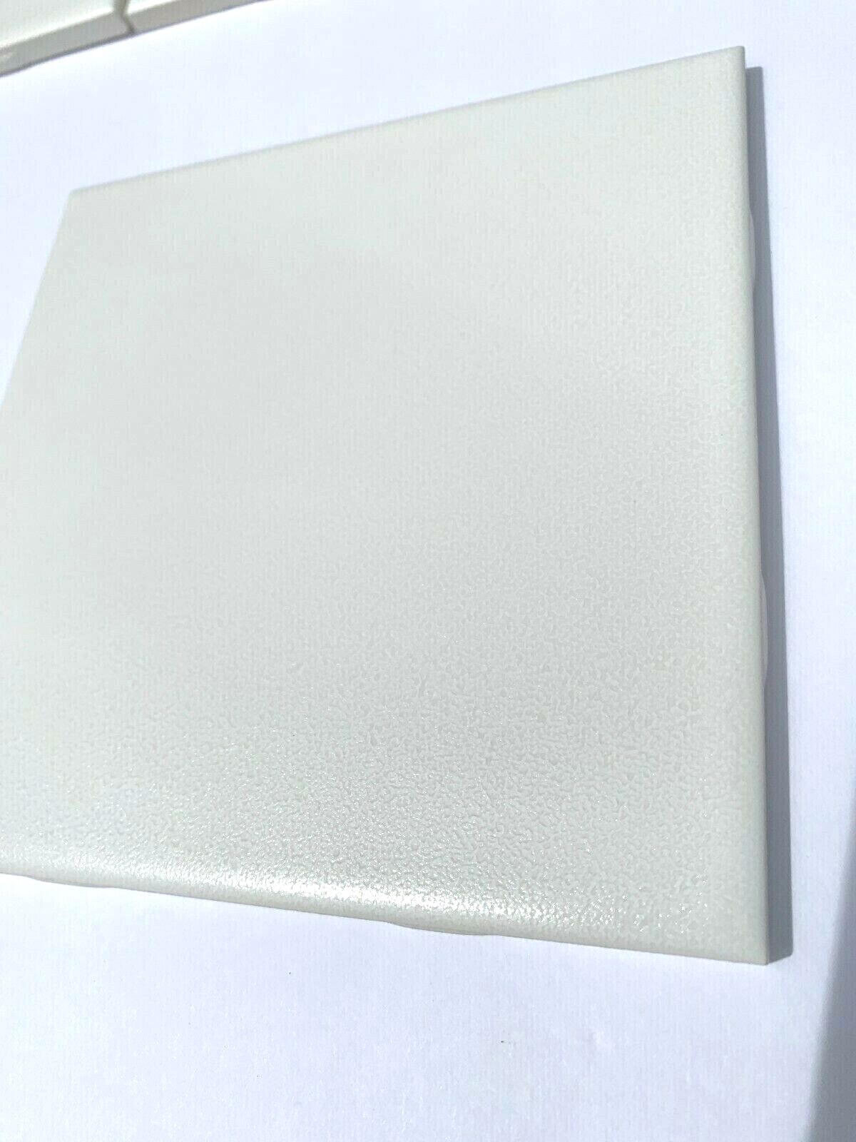 NEW VINTAGE CERAMIC DALTILE ARCTIC WHITE 1290 CRYSTALTEX 6″ X 6″