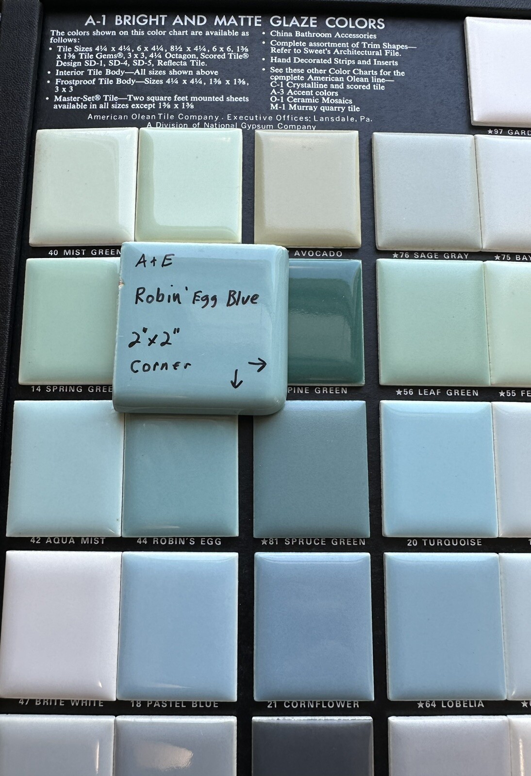 Robin’s Egg Blue: 2″ X 2″ X 5/16″ Glossy Ceramic Surface Bullnose Corner Tile