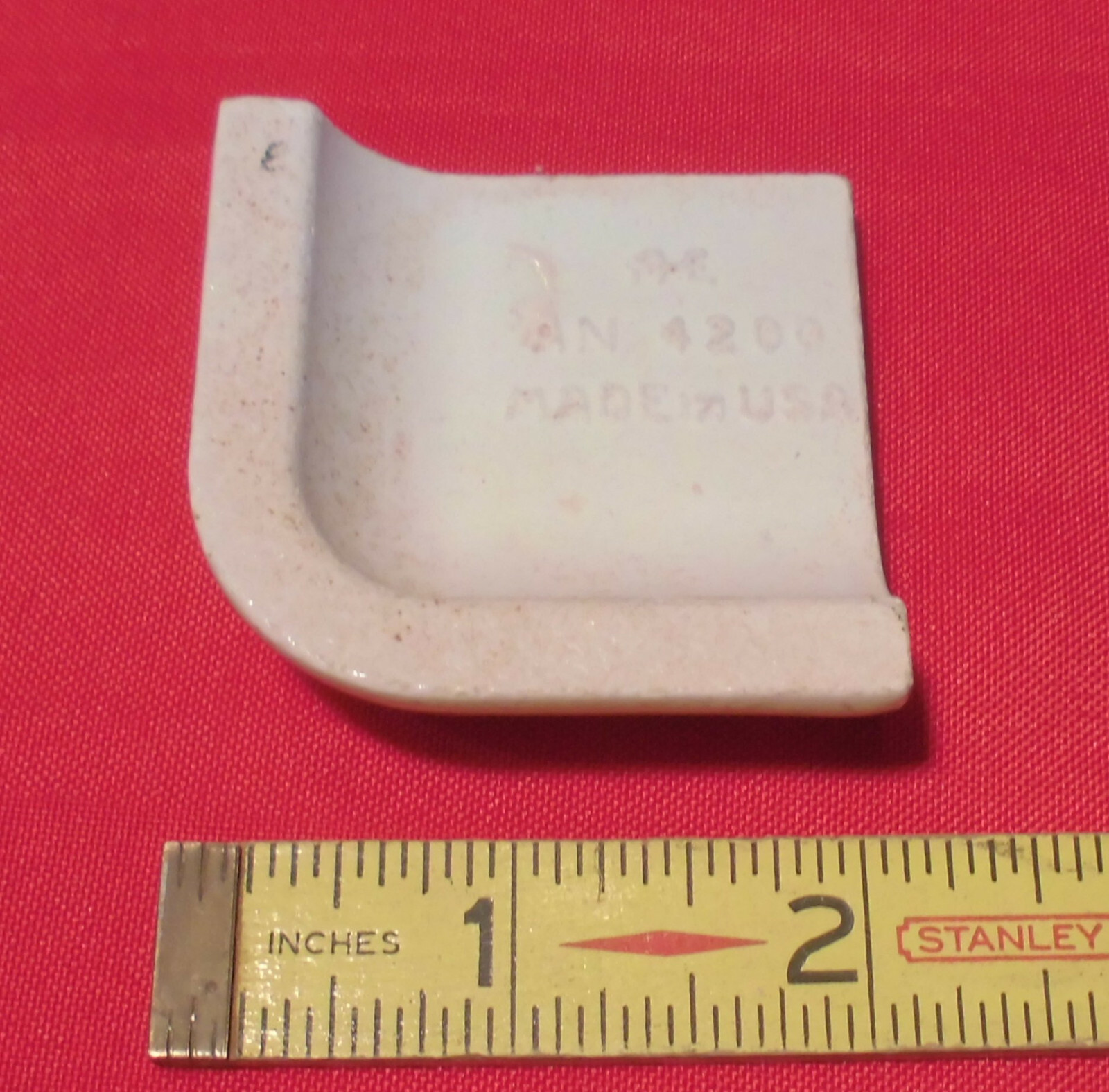 1 pc. Buckwheat Ceramic Bullnose Outside Corner Tile 2″ X 2″ American Olean