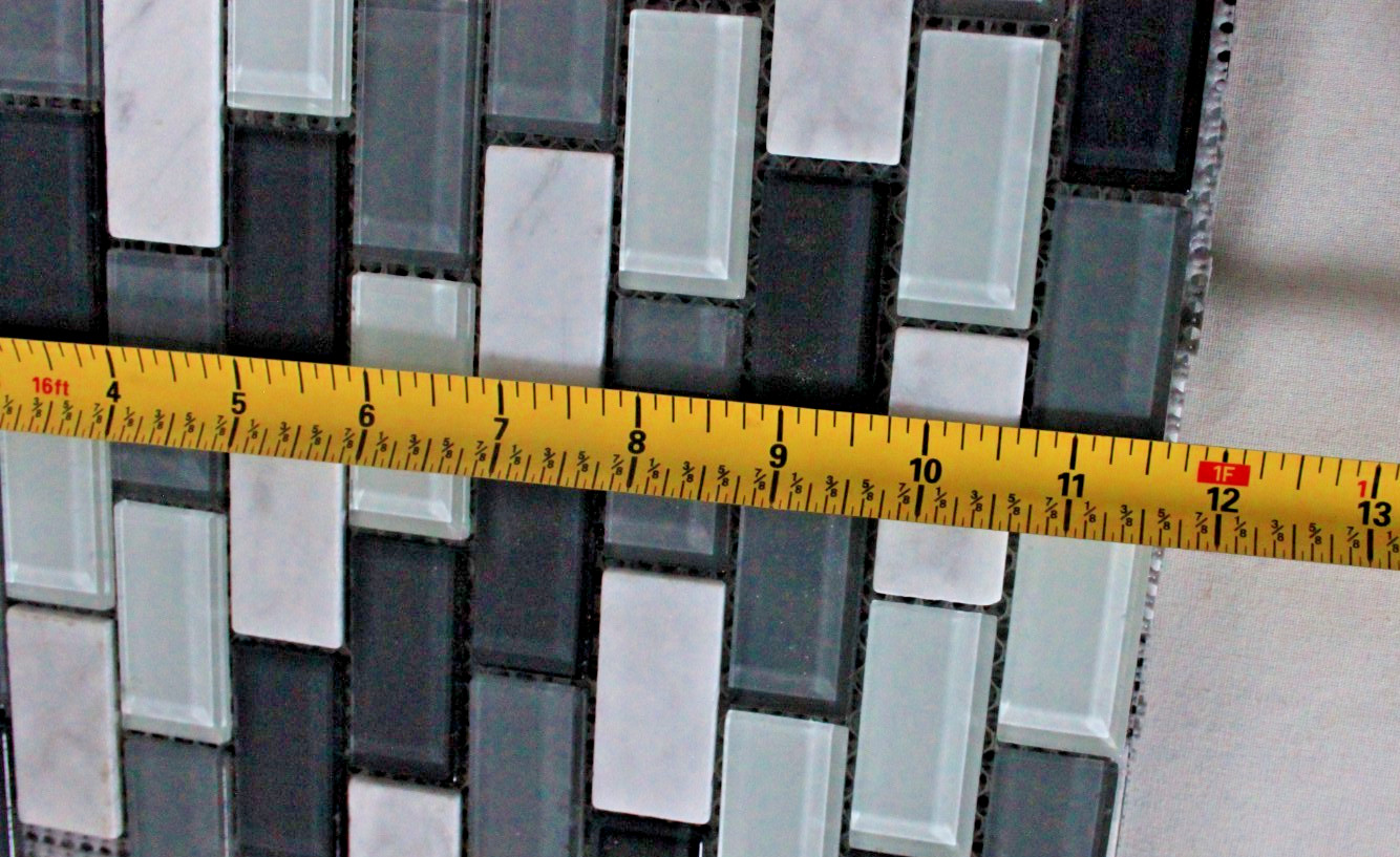 4 SHEETS WHITE, GREY & BLACK GLASS INTERLOCKING MOSAIC WALL TILES 11.5″ X 22.5″