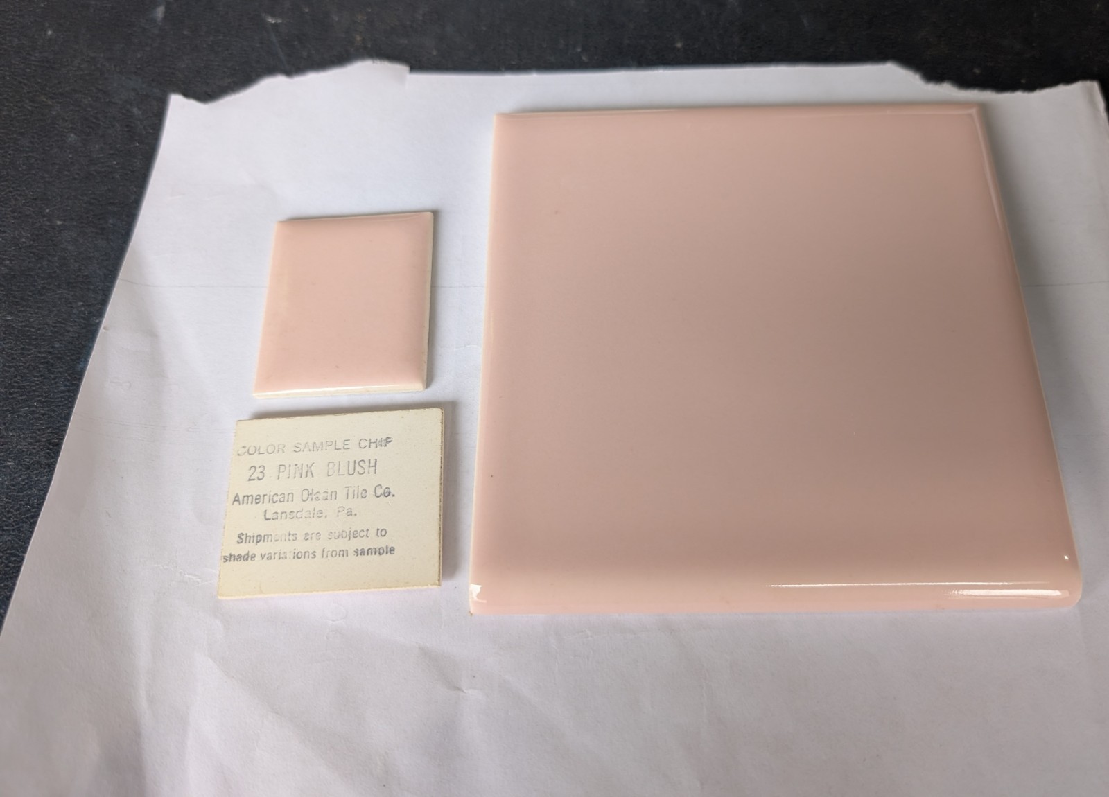 2 pcs 4 1/4″ Ceramic Tile #23 Pink Blush American Olean Thinset Bullnose S4449