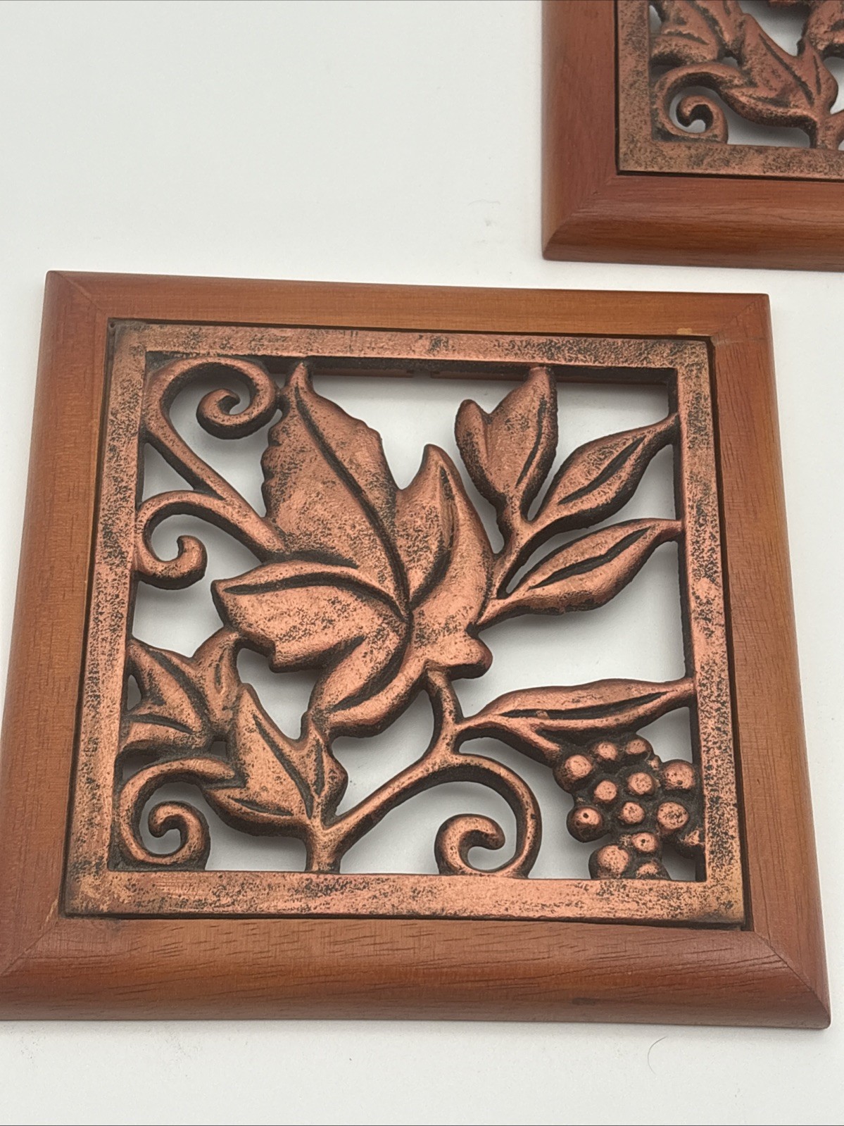 2 Cast Iron Copper Plated MAPLE LEAF Wall Decor/ Trivet 7″x7″