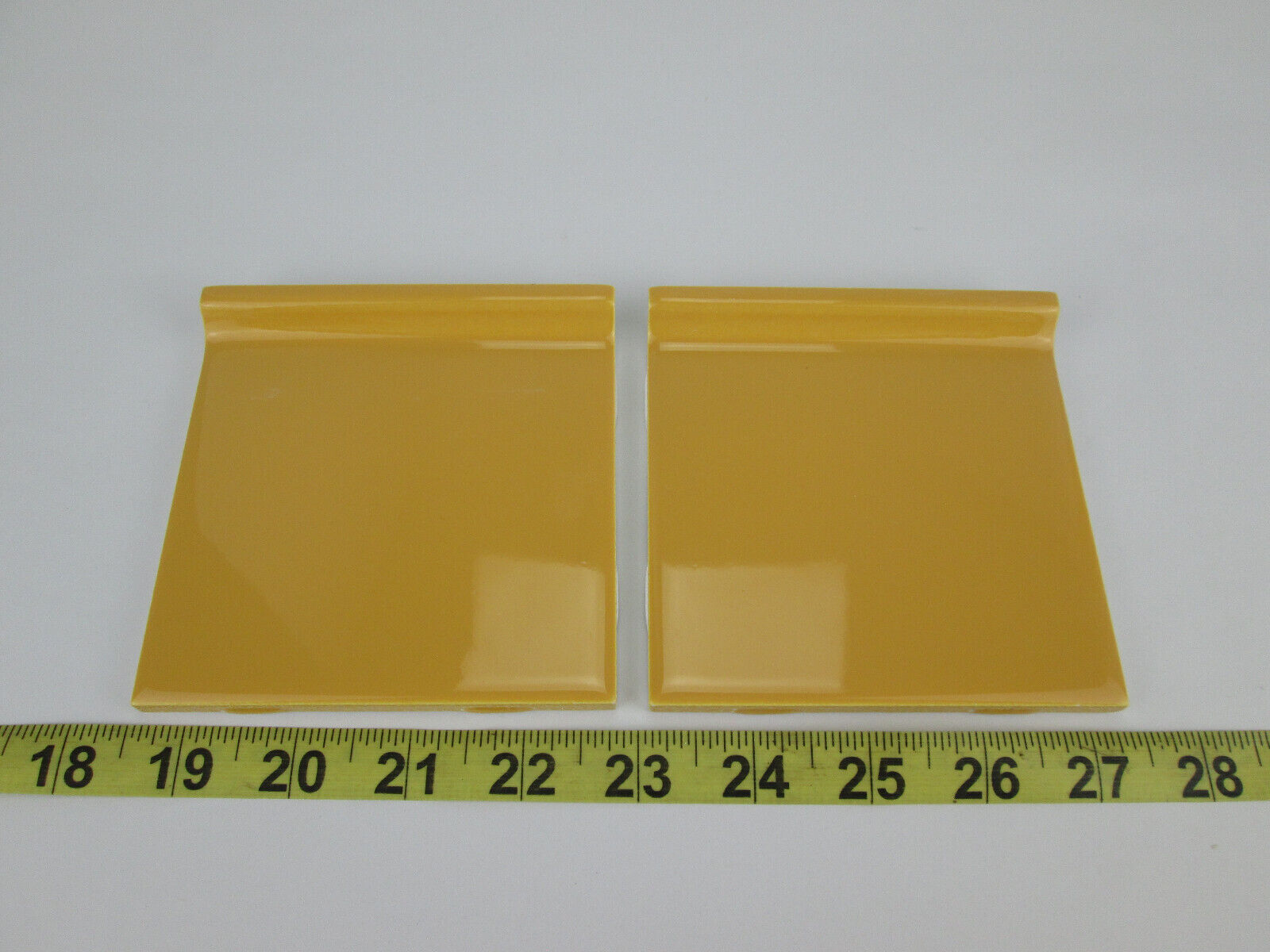 Lot of 2 New Old Stock Daltile Ceramic Tile Mustard Yellow QTC1 4-1/4″ Cove Base