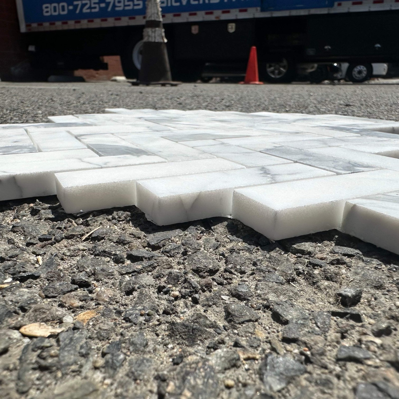 Statuary White Marble | 1×3 Herringbone Mosaic Tile Honed