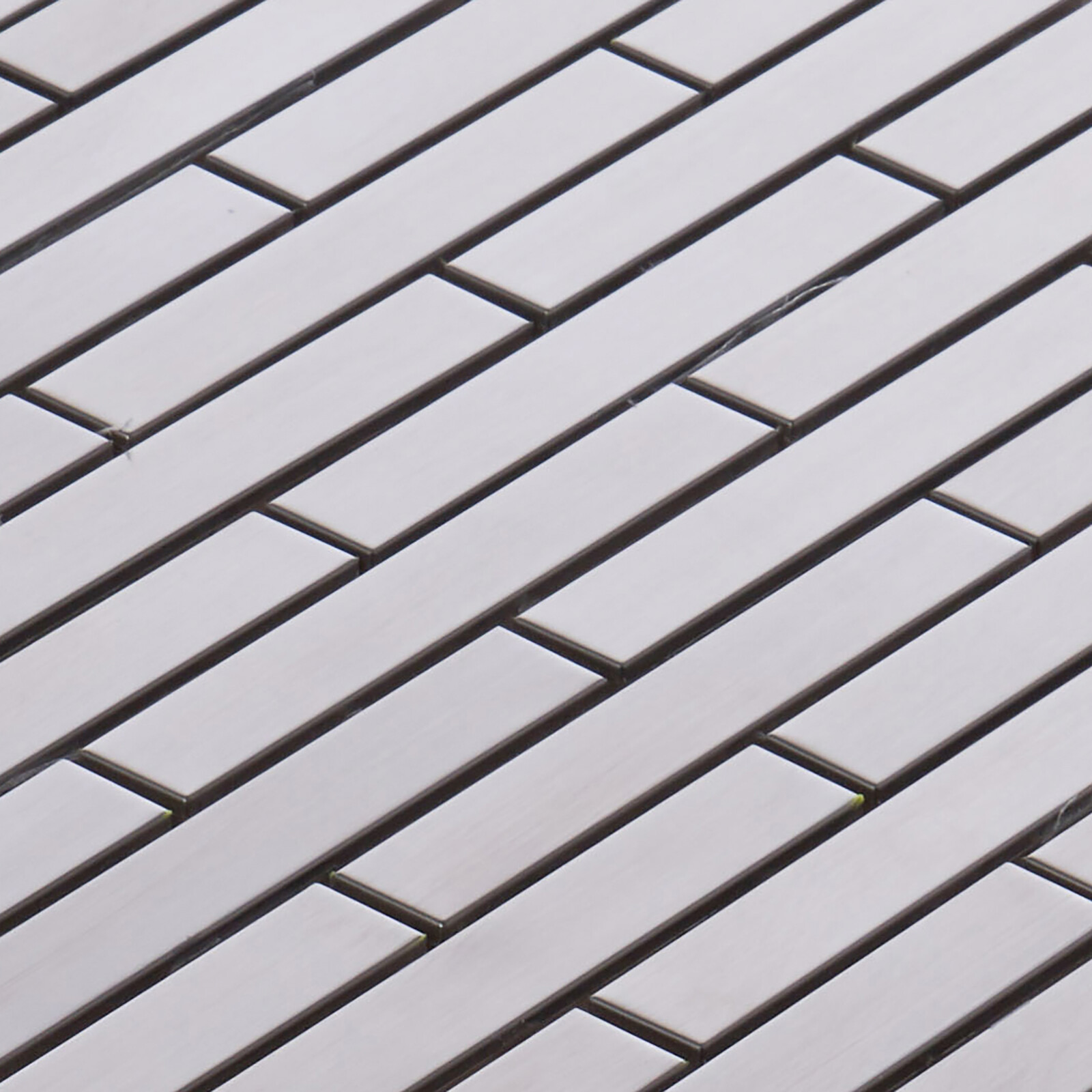 Brushed Nickle Stainless Steel Metal Metallic Mosaic Tile Kitchen Backsplash