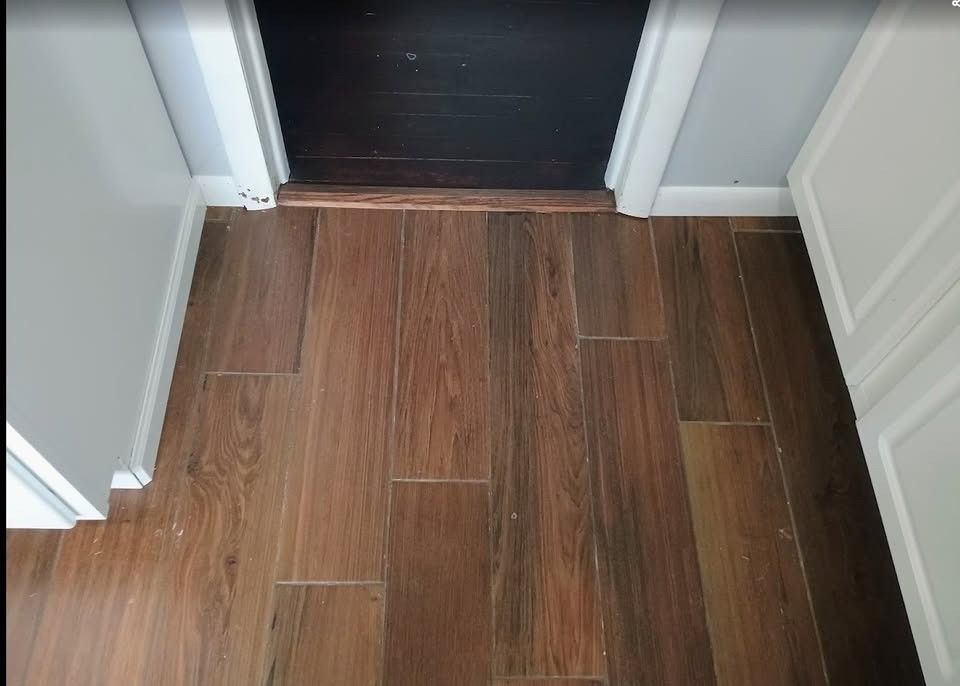 Shenandoah Mahogany 6×36 Porcelain Wood Look Floor Wall Tile 1.43-sq ft Pieces