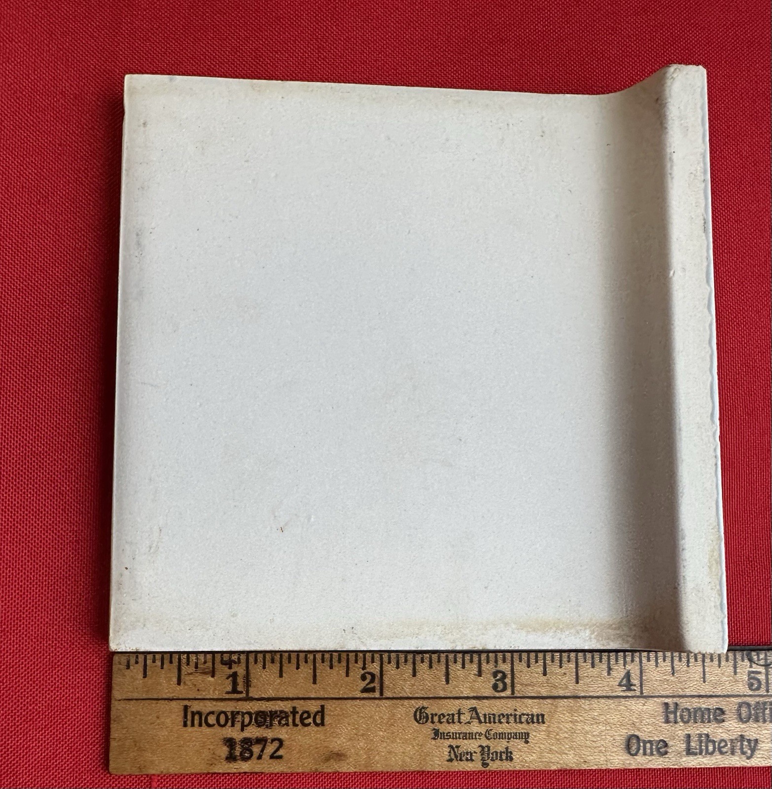 1 pc. Robin’s Egg Blue: 4-5/16″ Gloss Ceramic Radius Bullnose Tile by Robertson