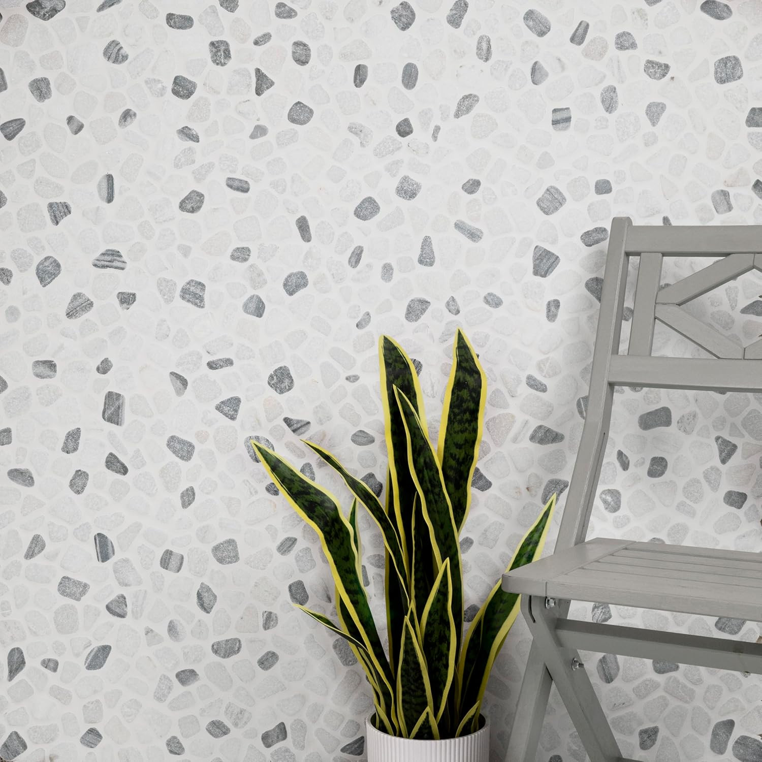 Black & White Mosaic Pebbles Tile for Kitchen & Bath – 10 Sq. Ft.