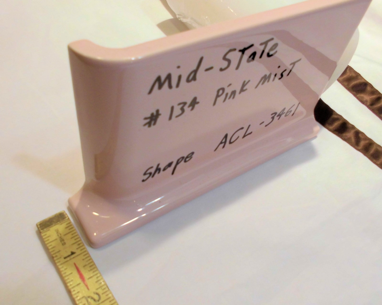 1 pc. Glossy *Pink Mist* 4” X 6” Ceramic Cove Base Outside Corner Tile-stack top