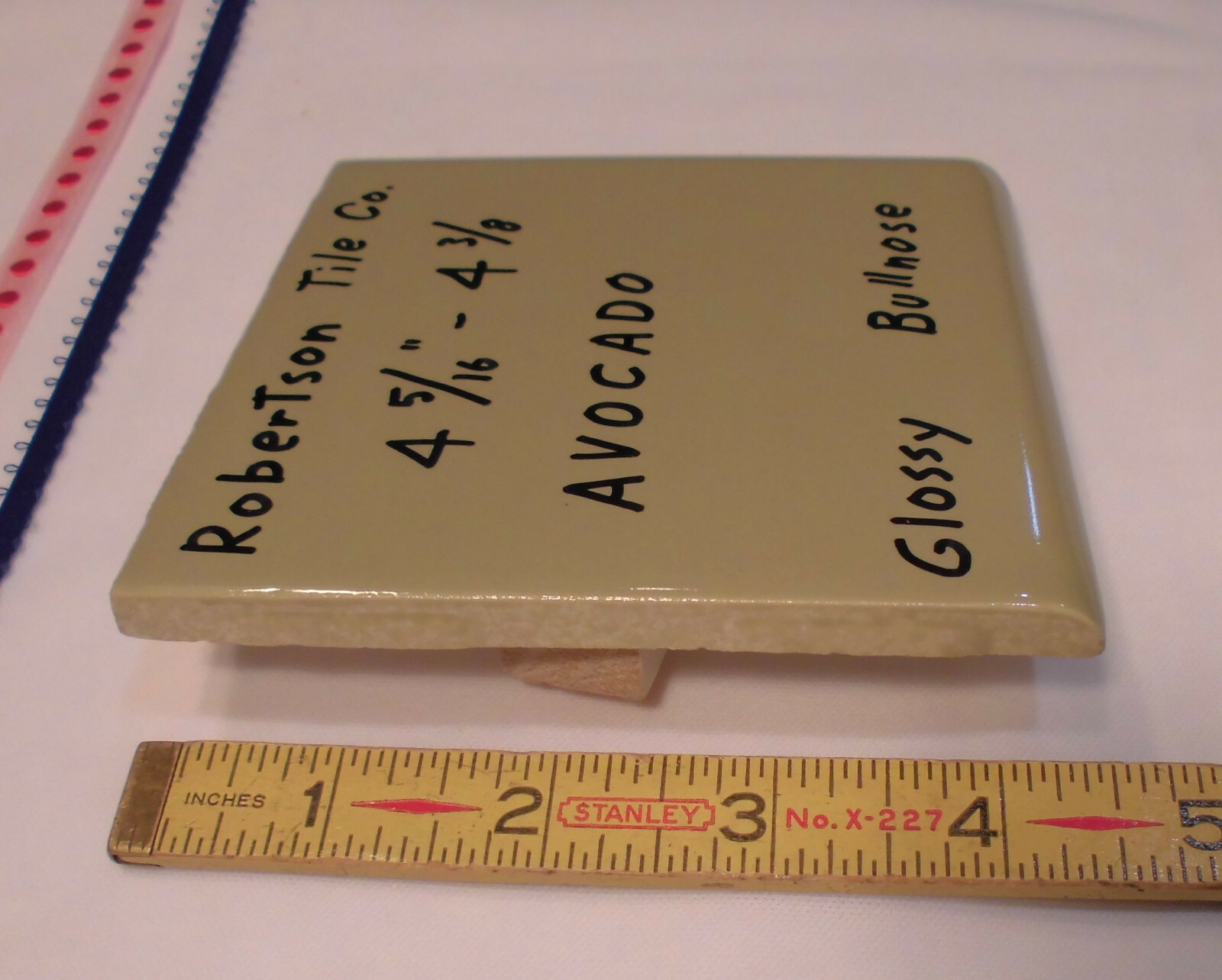 1 pc. *Avocado – Green* Vintage Glossy Ceramic Bullnose Tile 4-5/16” Robertson