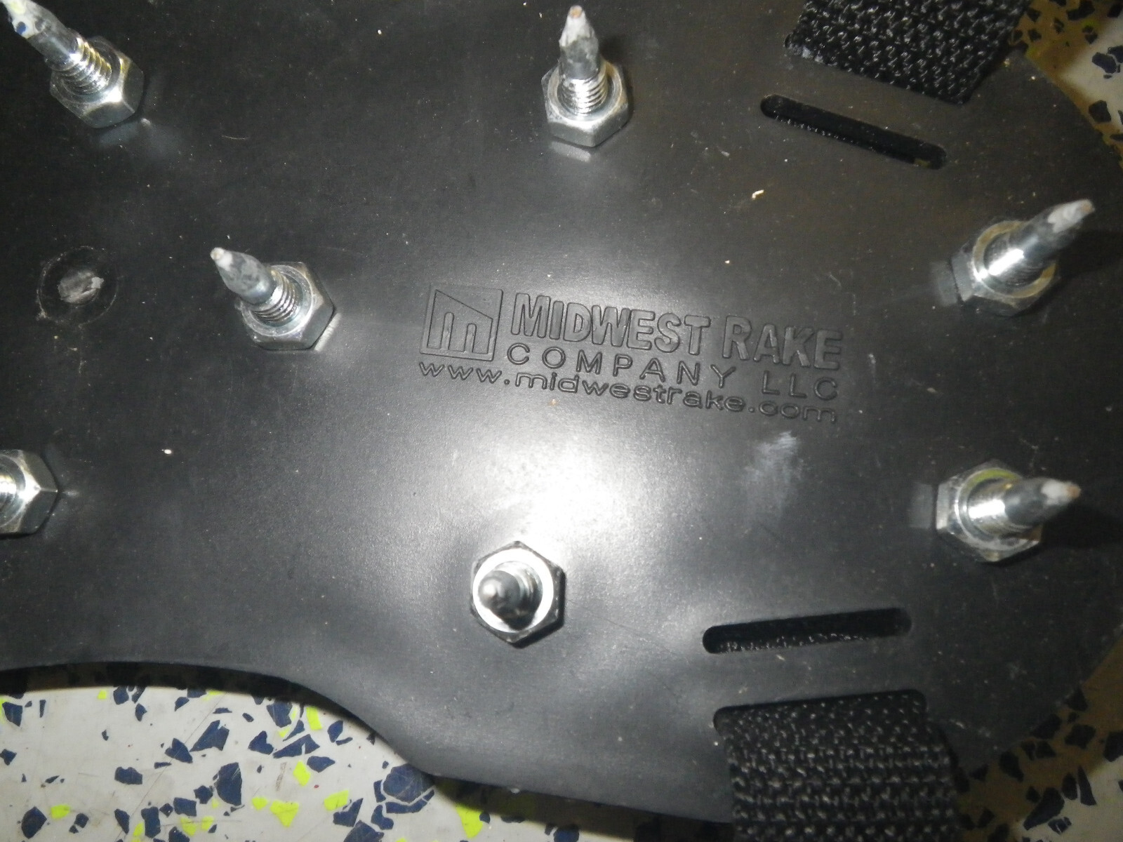 2 Pair used Midwest Spiked Shoes with 3/4″ Spikes Perfect for Epoxy Floors