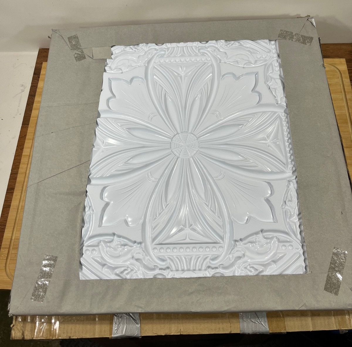 DCT10 Milan PVC 2′ x 2′ Lay-in / Glue-up Ceiling Tile 100 sq ft. Aged White Gold
