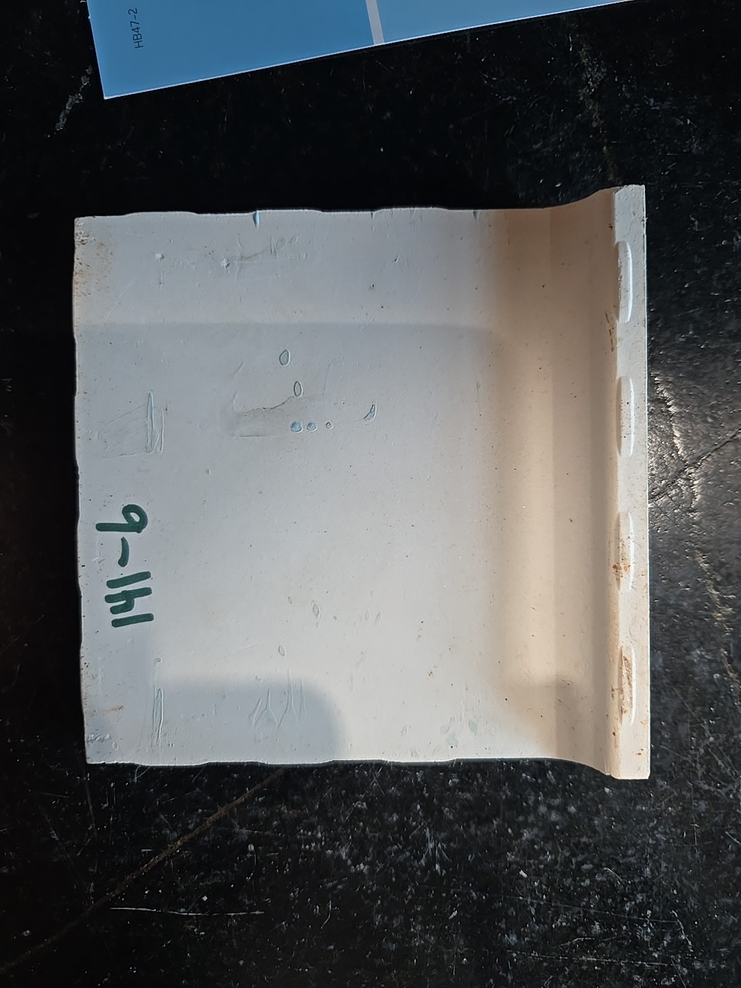 Vtg 4 3/8″ Curved Bullnose Self Spacing Blue Tile NOS