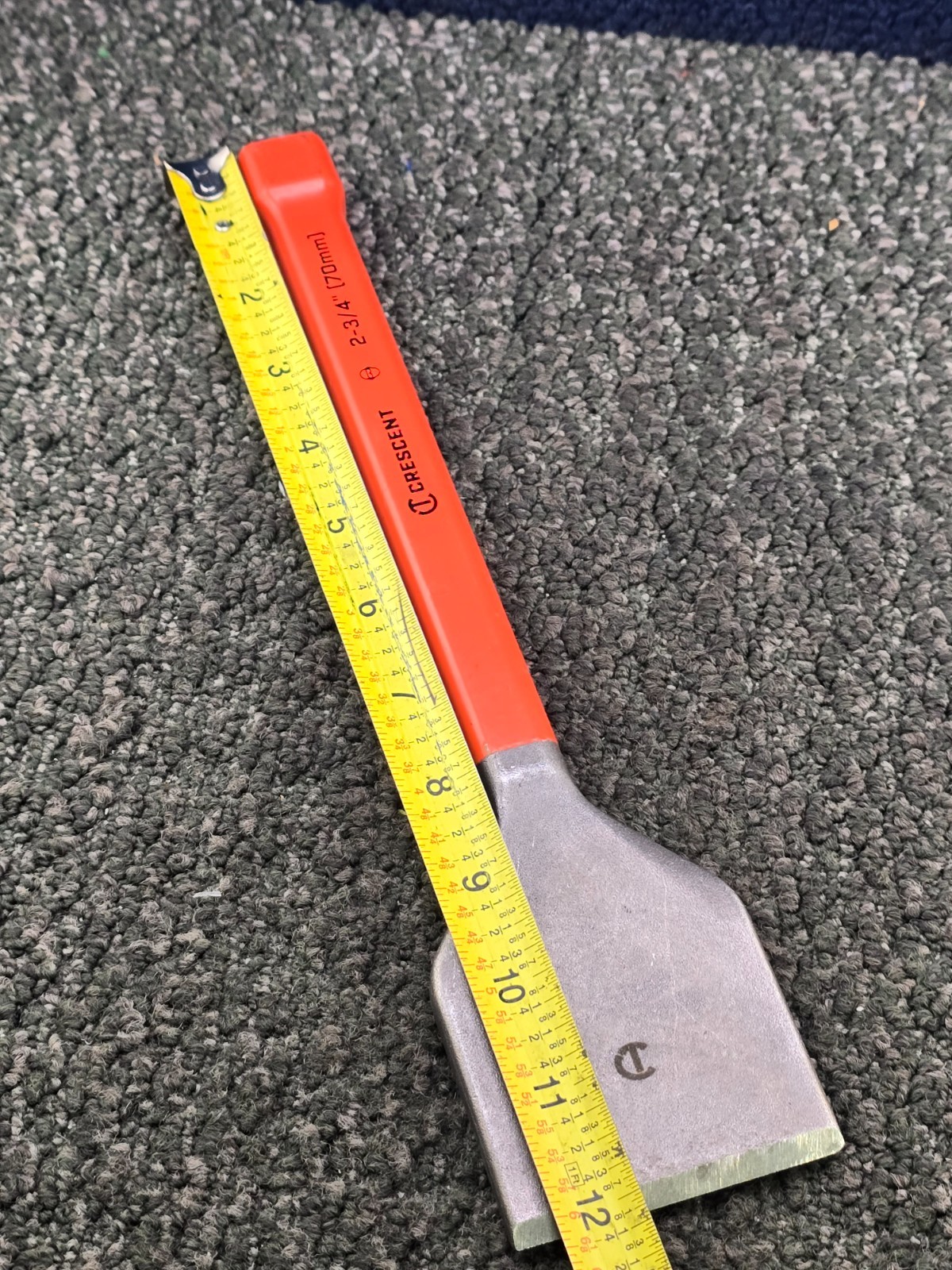 Crescent CFCH30 Forged Carbon Steel Flooring Chisel 2-3/4″ Width x 12″ Length