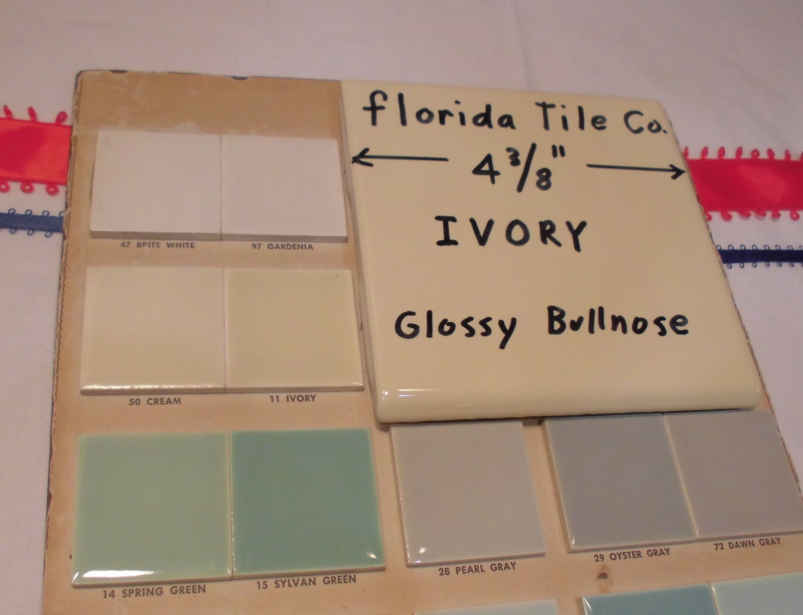 1 pc. Bullnose Ceramic Tiles *Ivory* 4-3/8″ Florida Tile Co. New Glossy Mint