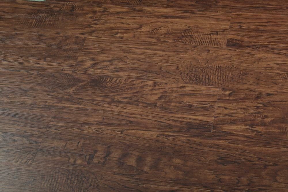 PRODURA Metro Brown 28mil Heavy Duty Click Lock Vinyl Luxury Plank 48x7in x 8mm