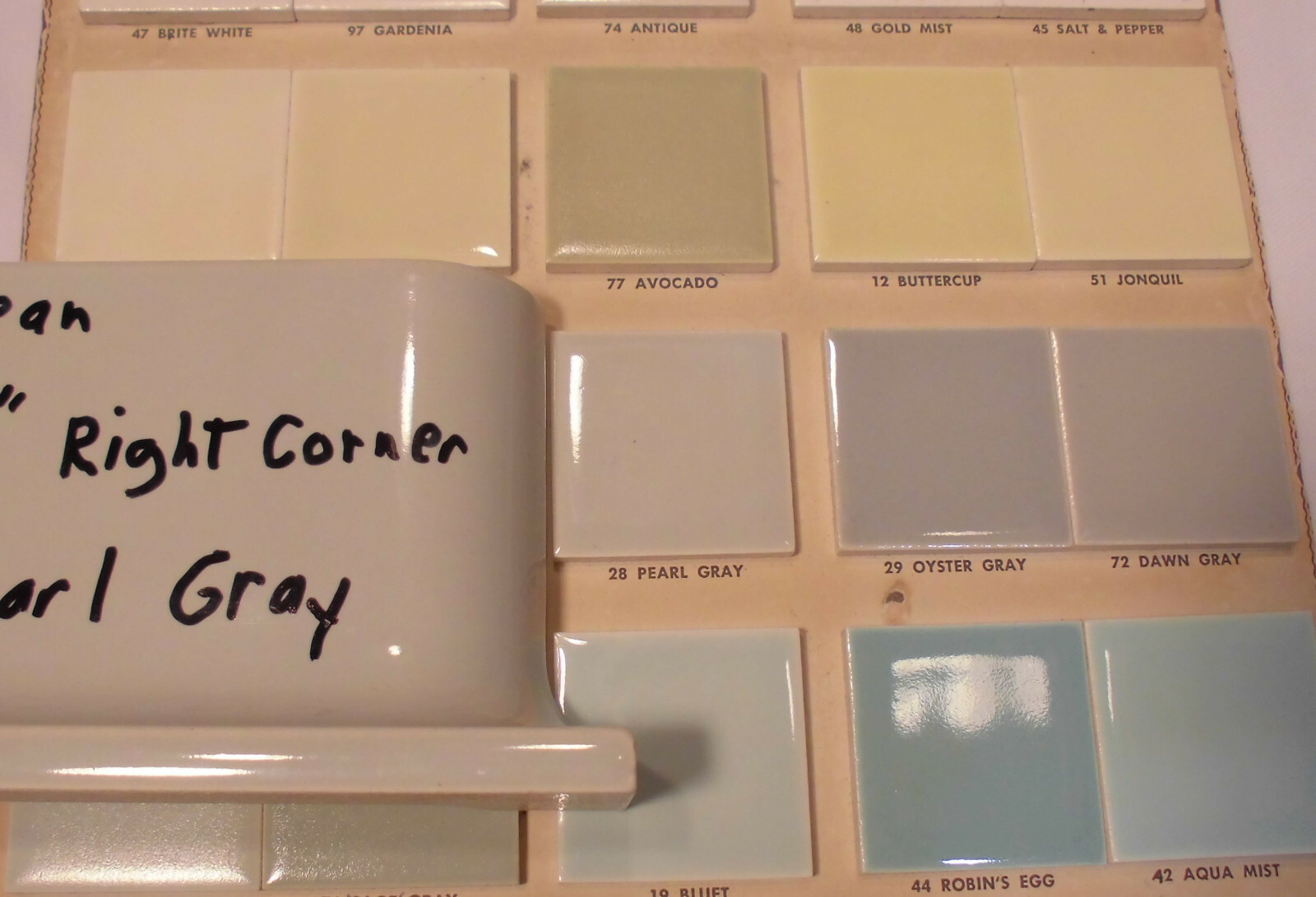 1 pc.*Gray* stack-tile-on-top cove/base, Ceramic Right Corner; American Olean