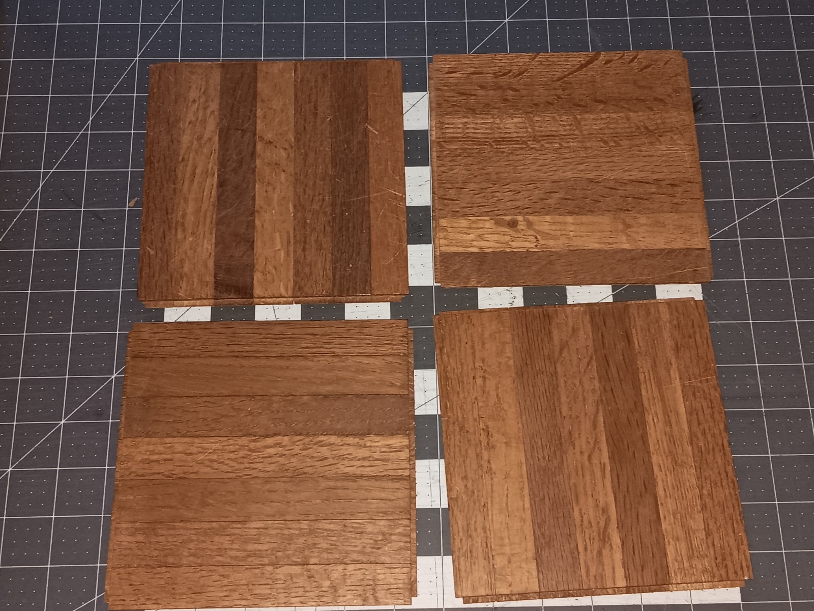 OAK RECLAIM PARQUET ( 4 pieces of 7 finger Bruce flooring ) = 1 SQ FT / Used