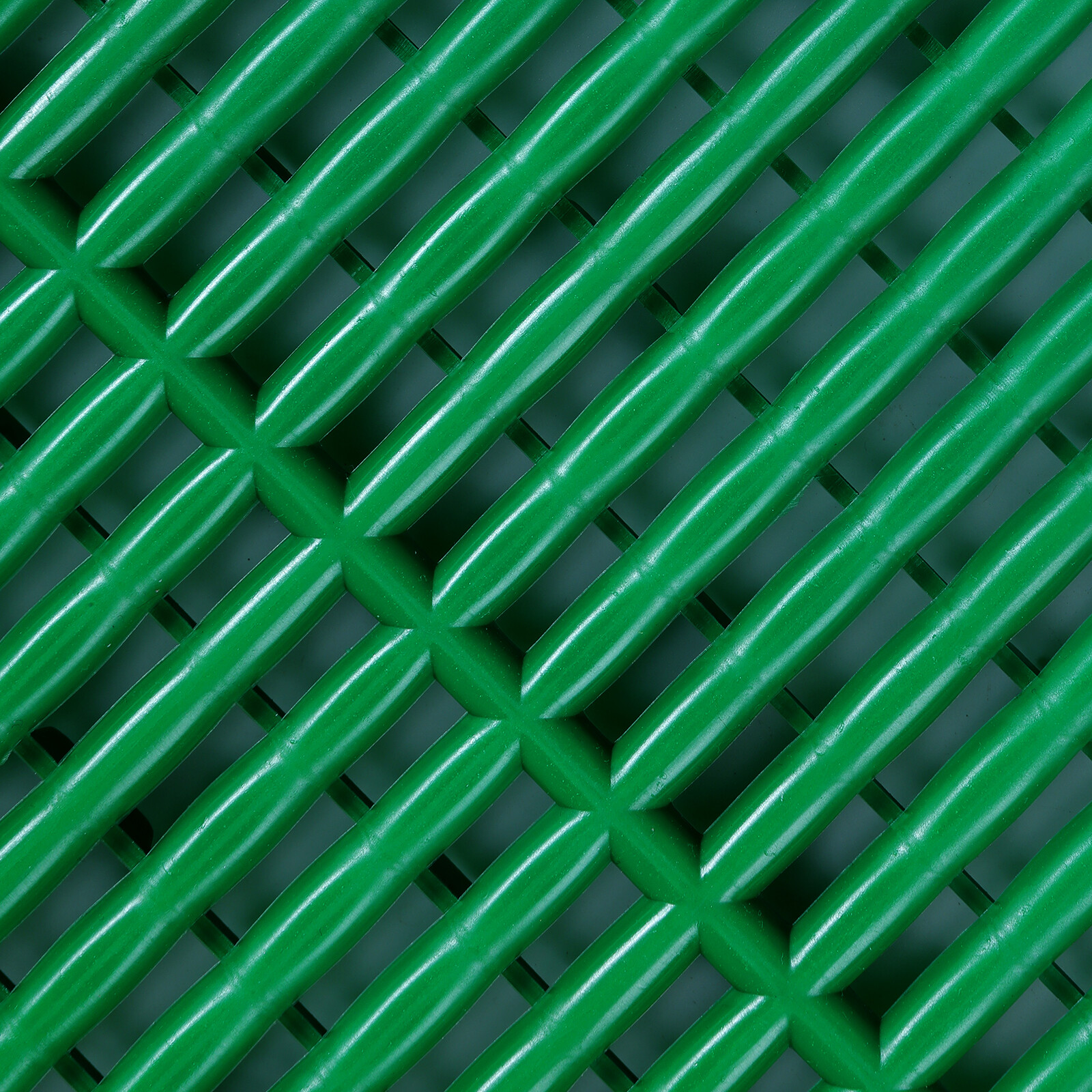 34/68Pcs Interlocking Garage Floor Tiles Vented Water Drainage 15.7″x15.7”x0.7″