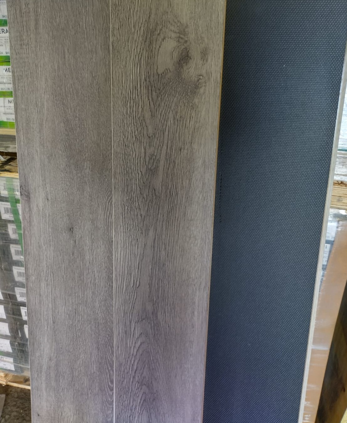 7″x48″ 5.5mm 20 mils Luxury Rigid Vinyl Plank 1 sqft