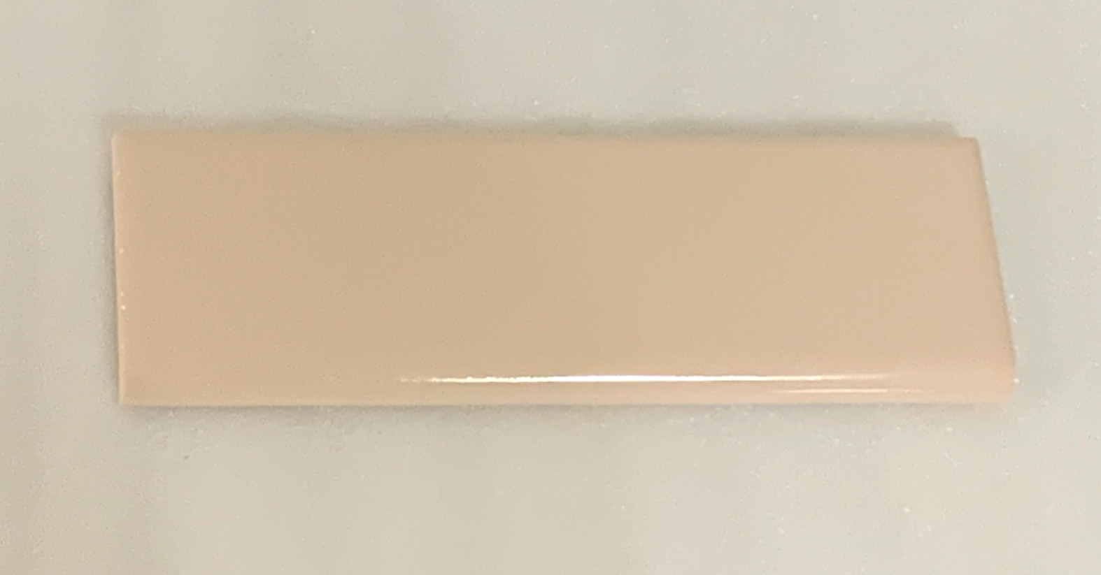 New Vintage Florida 2″ x 6 1/8″ Flat Surface Bullnose Color Buff #24 Gloss