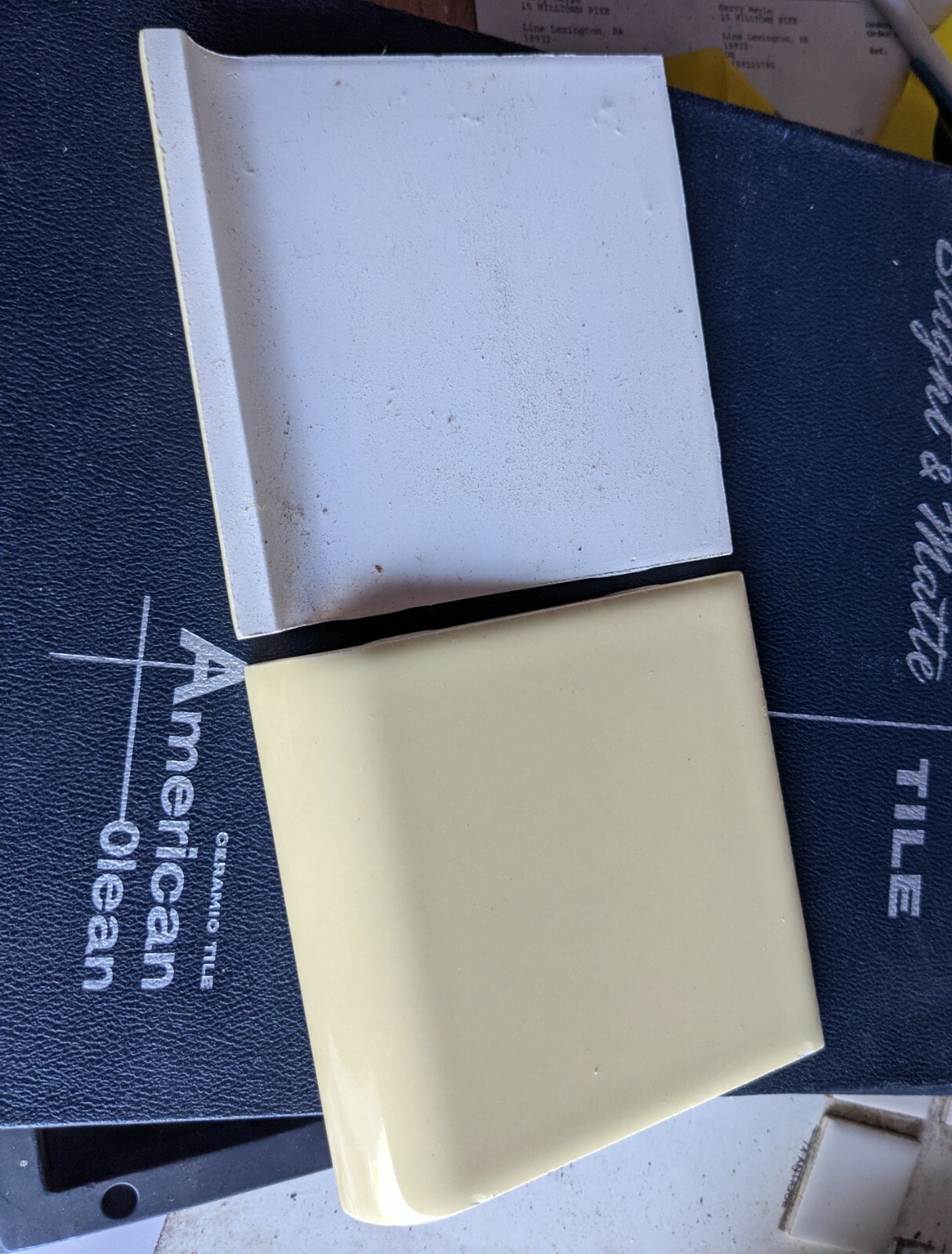 2 pcs of American Olean Tile Mud Bullnose 4 1/4″ Bright Buttercup Yellow Gloss