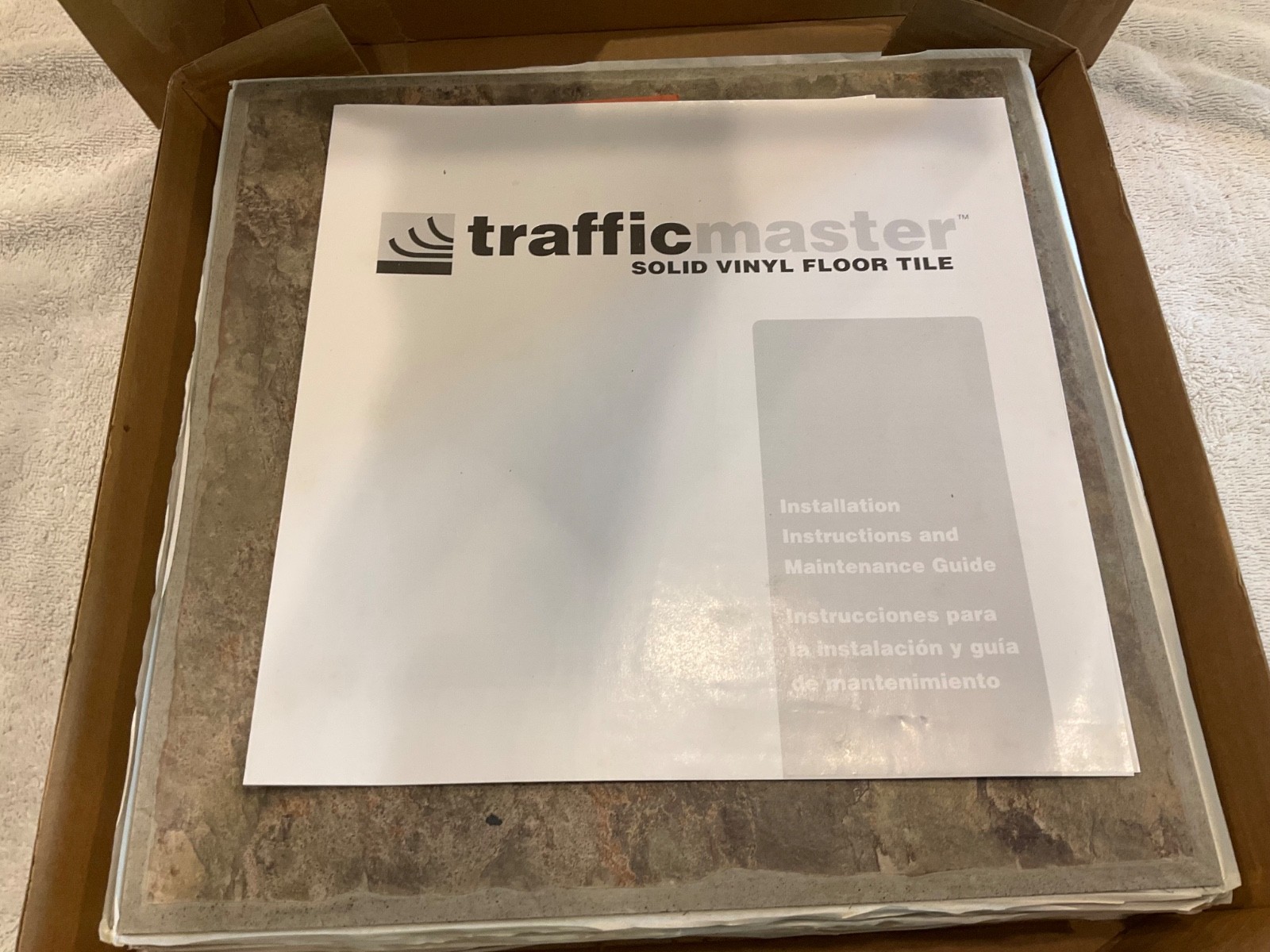 4 Pieces Traffic Master 12×12 Verde Stone TM379 Peel And Stick Vinyl Flooring