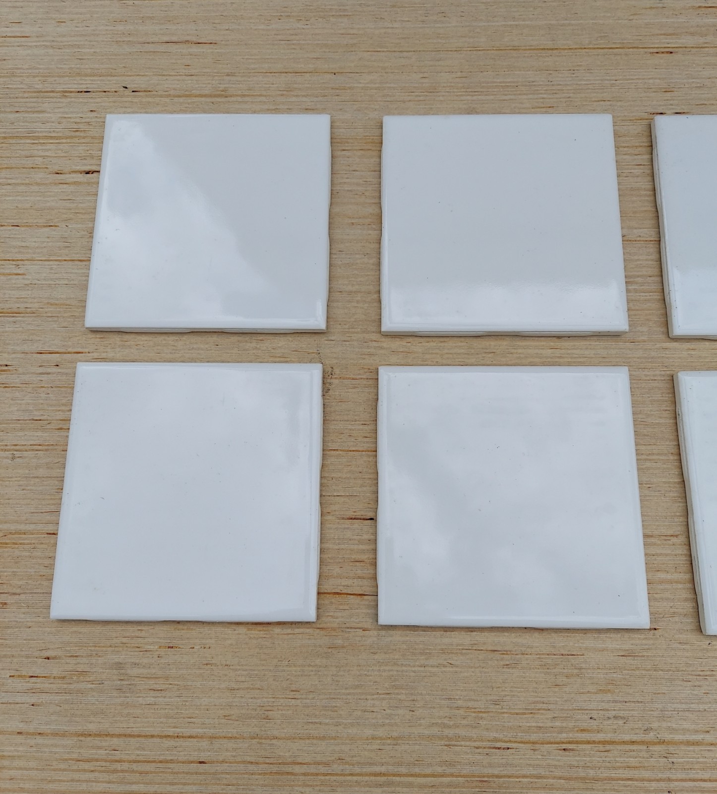 Wenczel White 4.25×4.25 Bathroom Kitchen Tile 8 Pcs