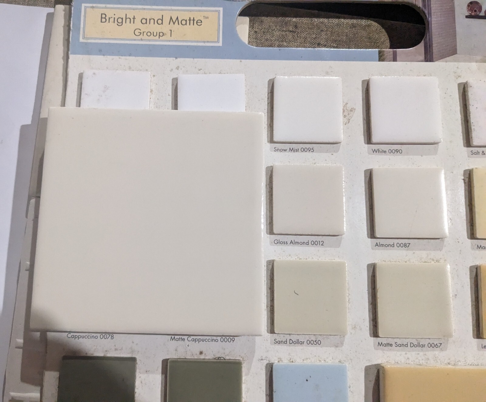 4 pc American Olean Ceramic Wall Tile 4 1/4″ Gloss Almond #12 Square Bright