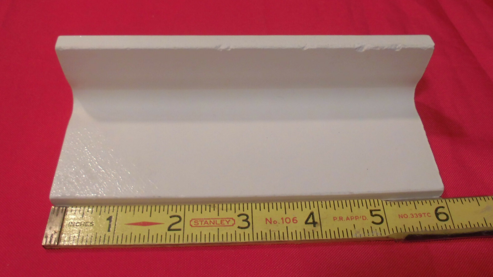 1pc. Off-White V-Cap Crystalline Ceramic Tile: Counter-Top Edging American Olean
