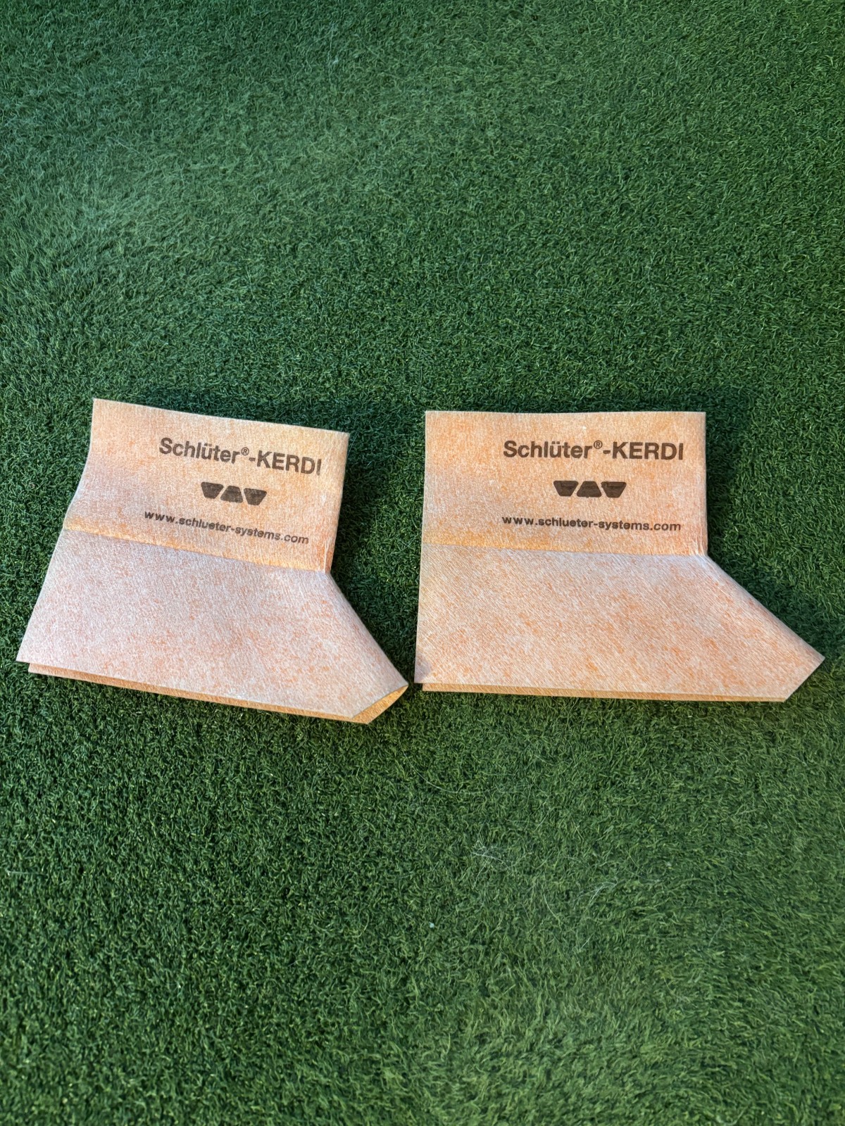 Schluter Preformed Outside Corners (KERECK/FA2) –Kerdi Waterproofing Membrane