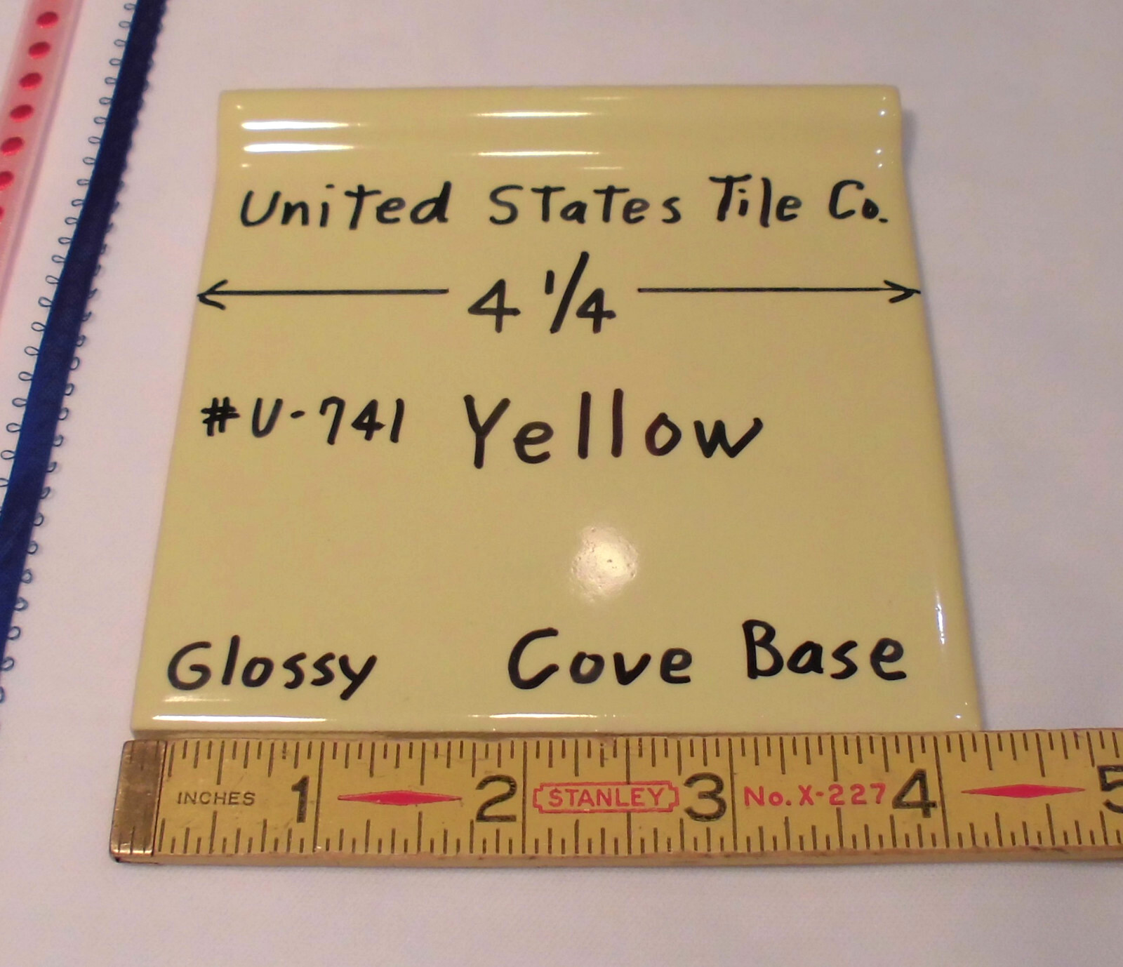 1 pc. Gloss Yellow: 4-1/4″ Cove-Base Ceramic Tile, Made in USA, New Stock, Mint