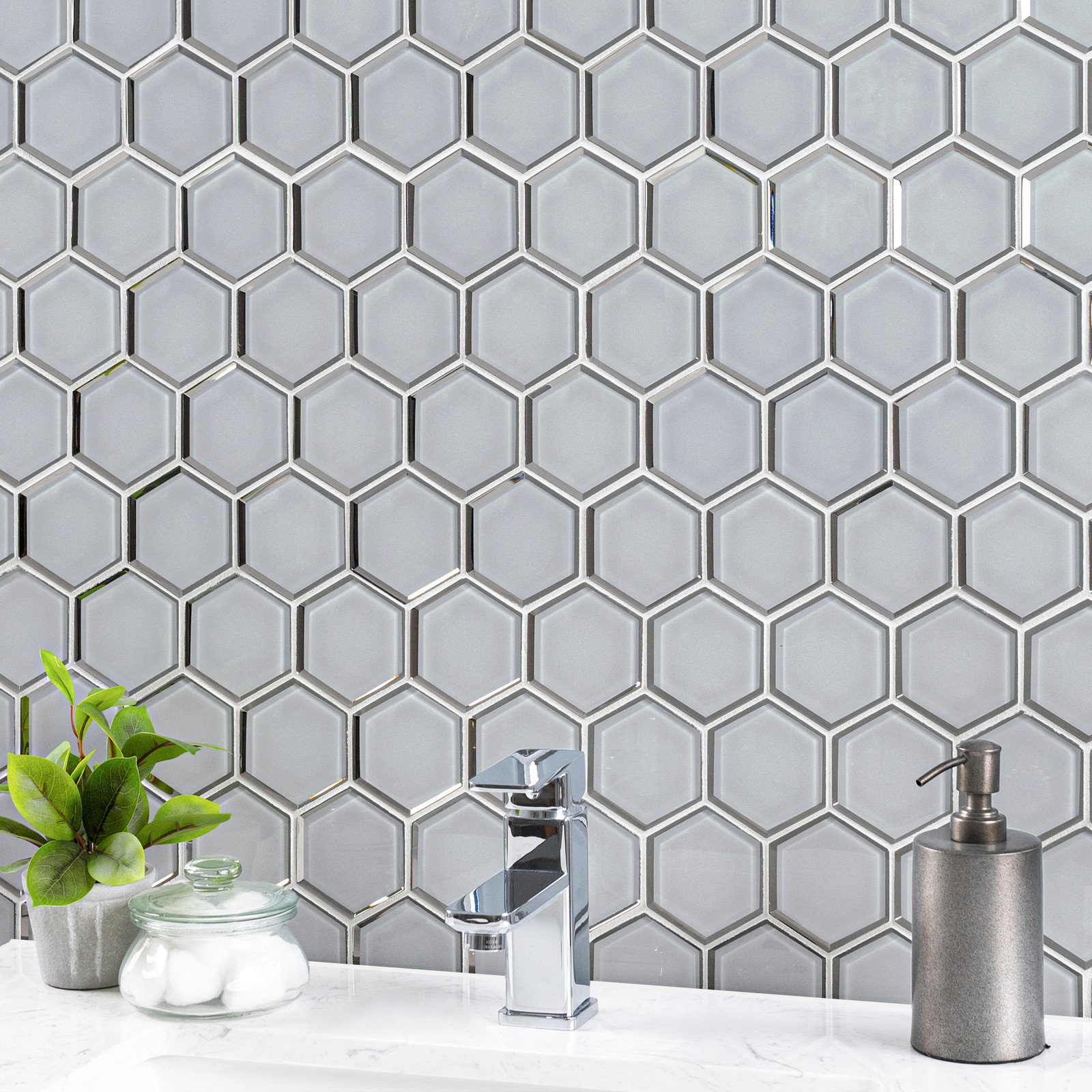 Ackland AKM-G-RI3X3BHX-CA Rivella – 11″ x 12″ Glass Geometric – Sage Edge