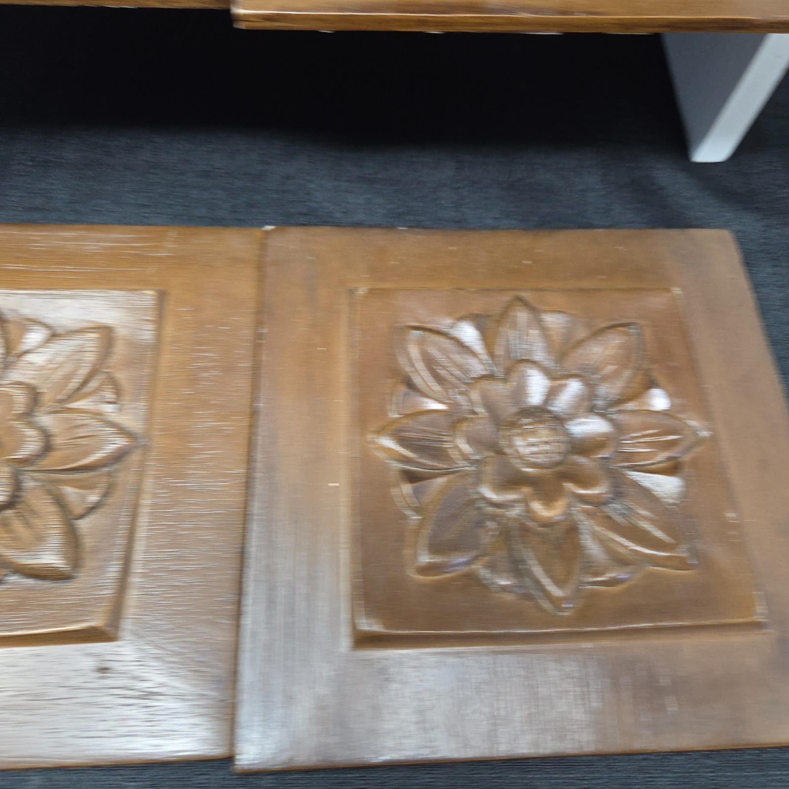 VTG Brown Square Ceramic Flower Tile Panel – Set of 4 – 8 inches x 8 inches