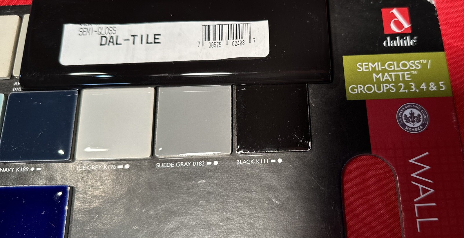 12 pcs. Daltile Gloss Black #K-111… 2″ X 6″ Bullnose Ceramic Tiles, Mint