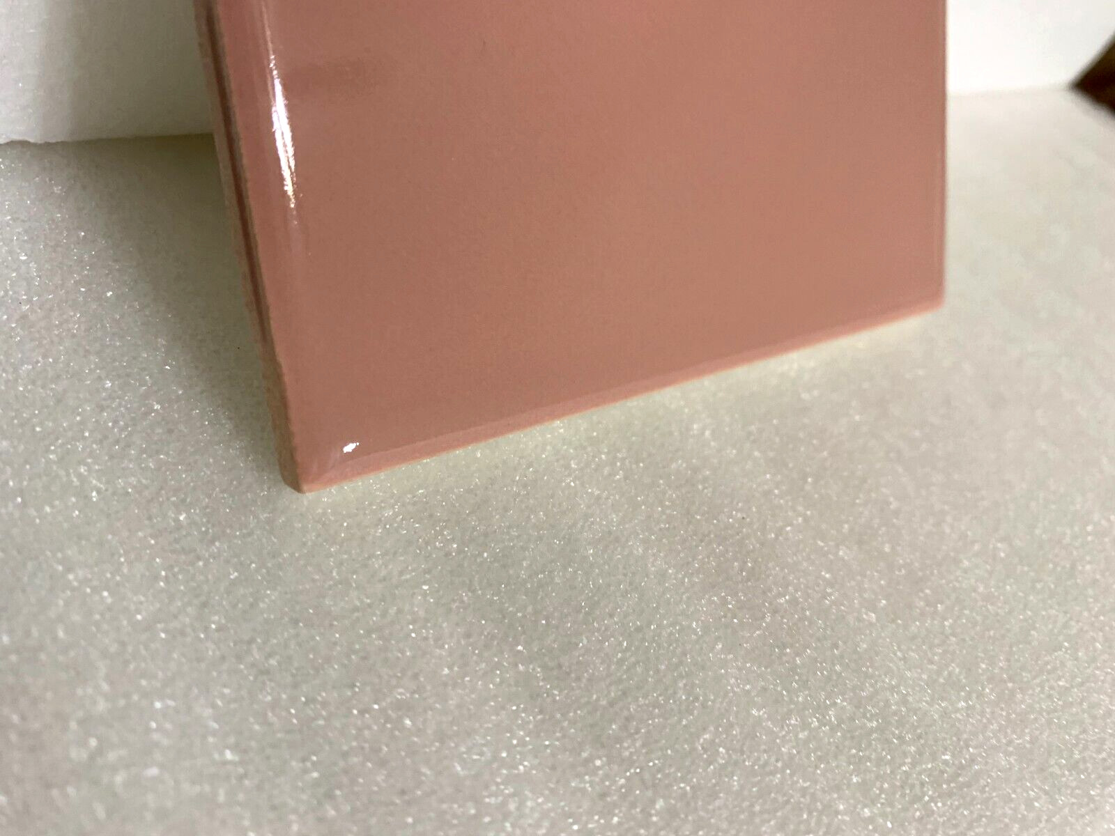 NEW VINTAGE FLORIDA CERAMIC 4 3/8″X 4 3/8″ BERMUDA CORAL STONE GLOSS
