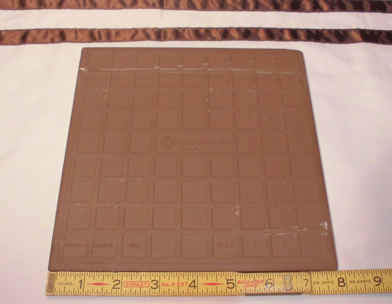 1 pc. “Almond-Off White” Peppered Textured-Ceramic / Porcelain Floor Tile 8″