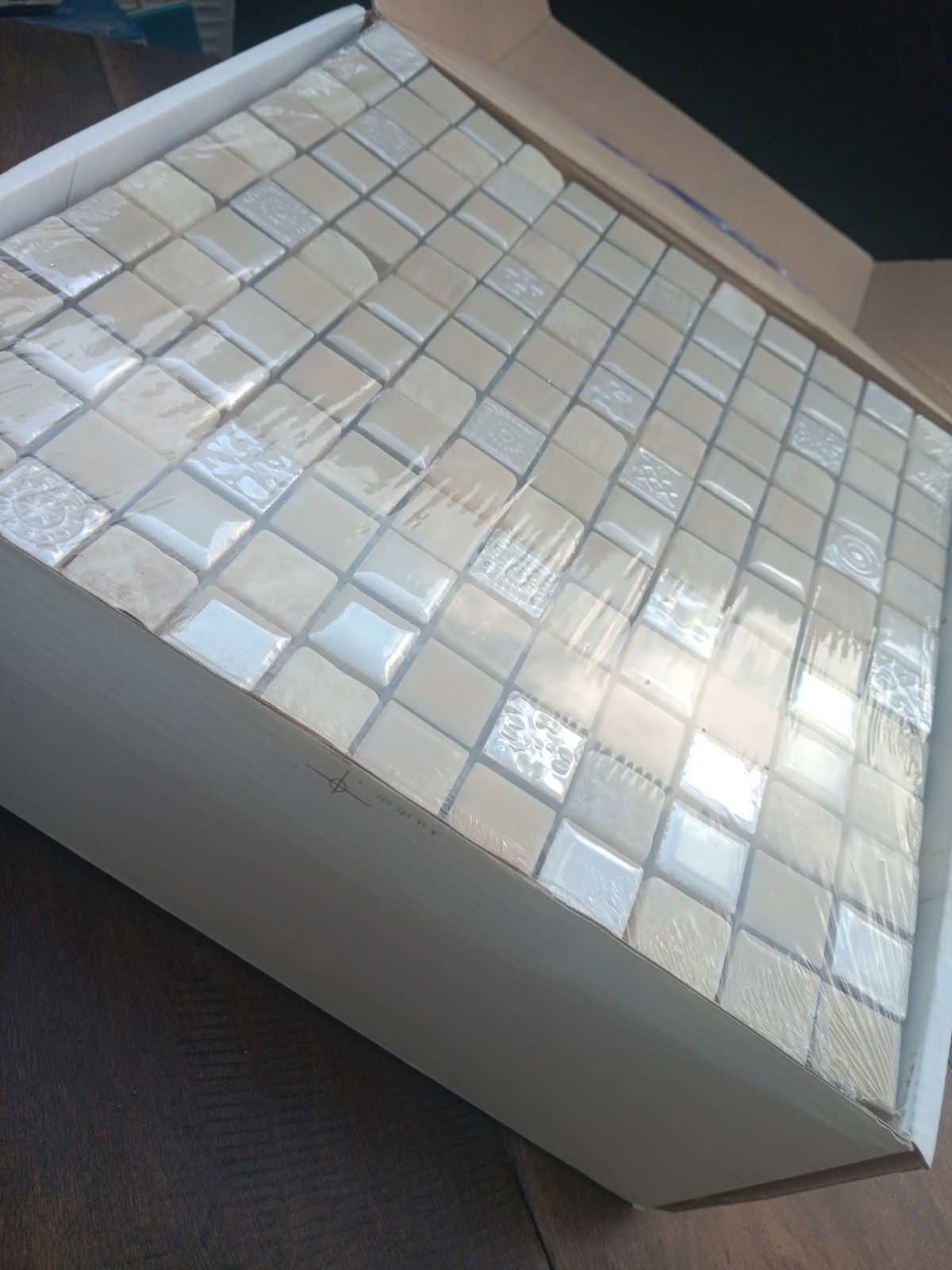 1 Box ( 10 ft²) Natural Stone Mosaic Tile Sheet.. Honey Color. 12×12