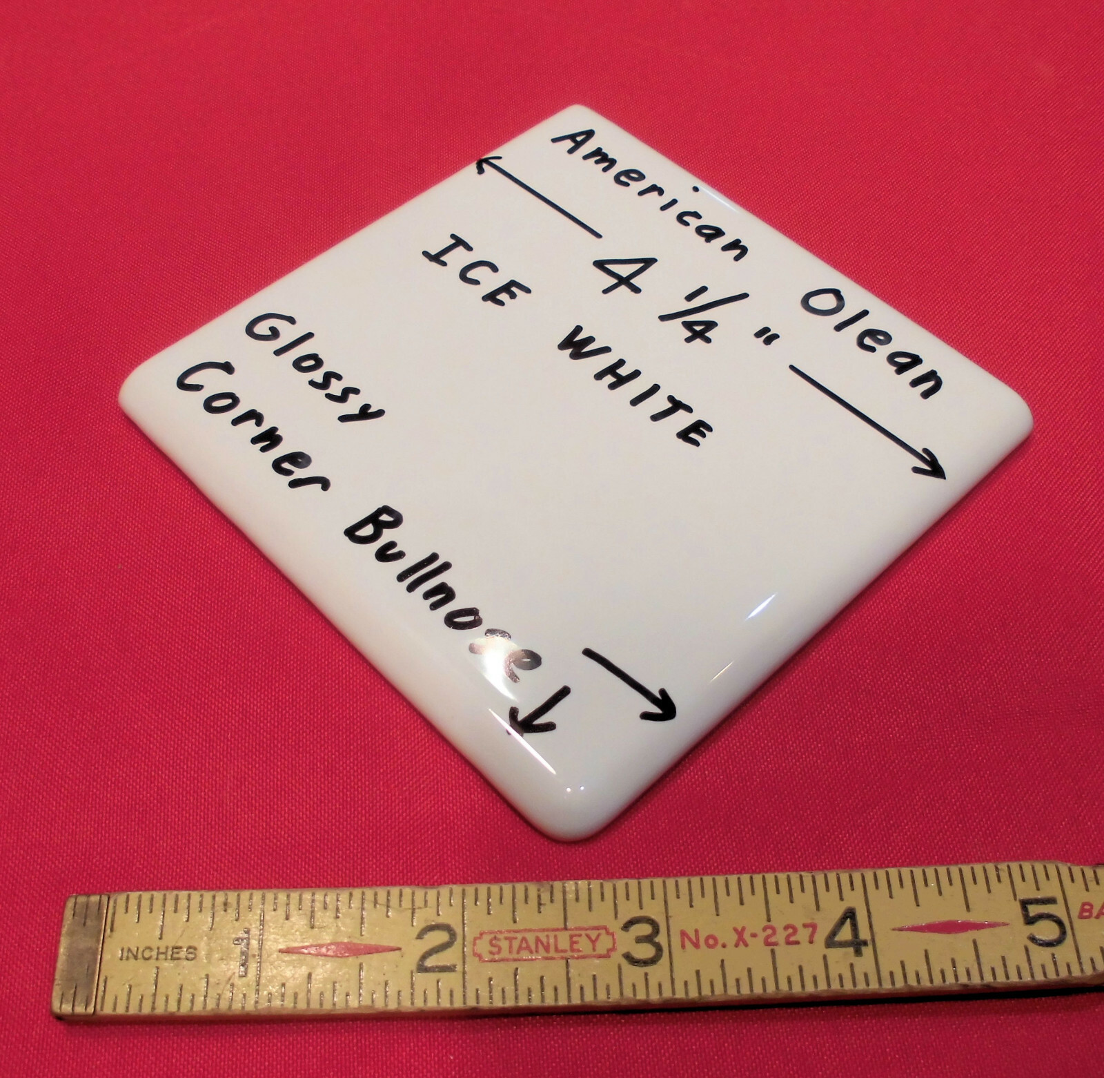 1 pc. *Ice White* Ceramic Tile Corner Bullnose by American Olean 4-1/4″ New