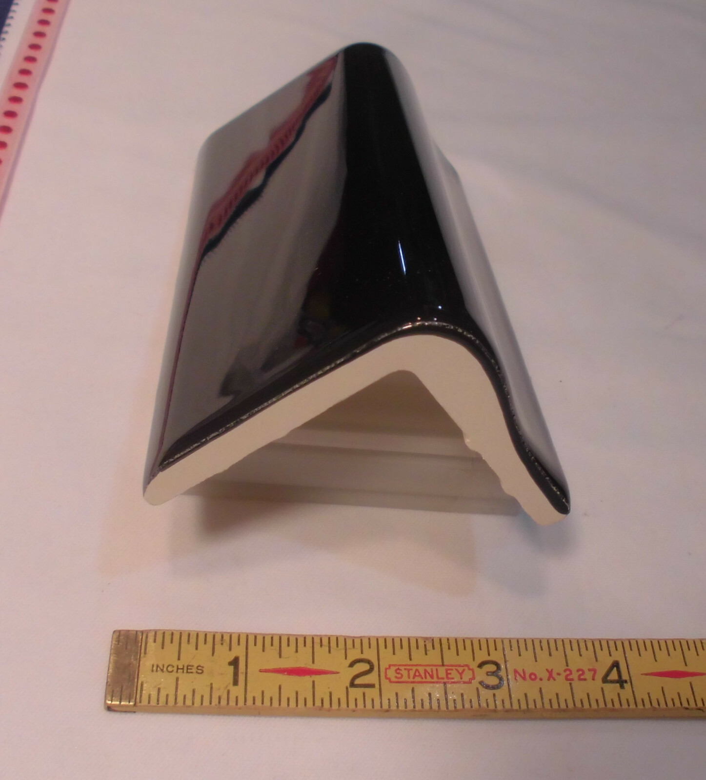 1 pc. *Gloss Black #49* V Cap Ceramic Trim Tile; Counter Top Edging; New Stock