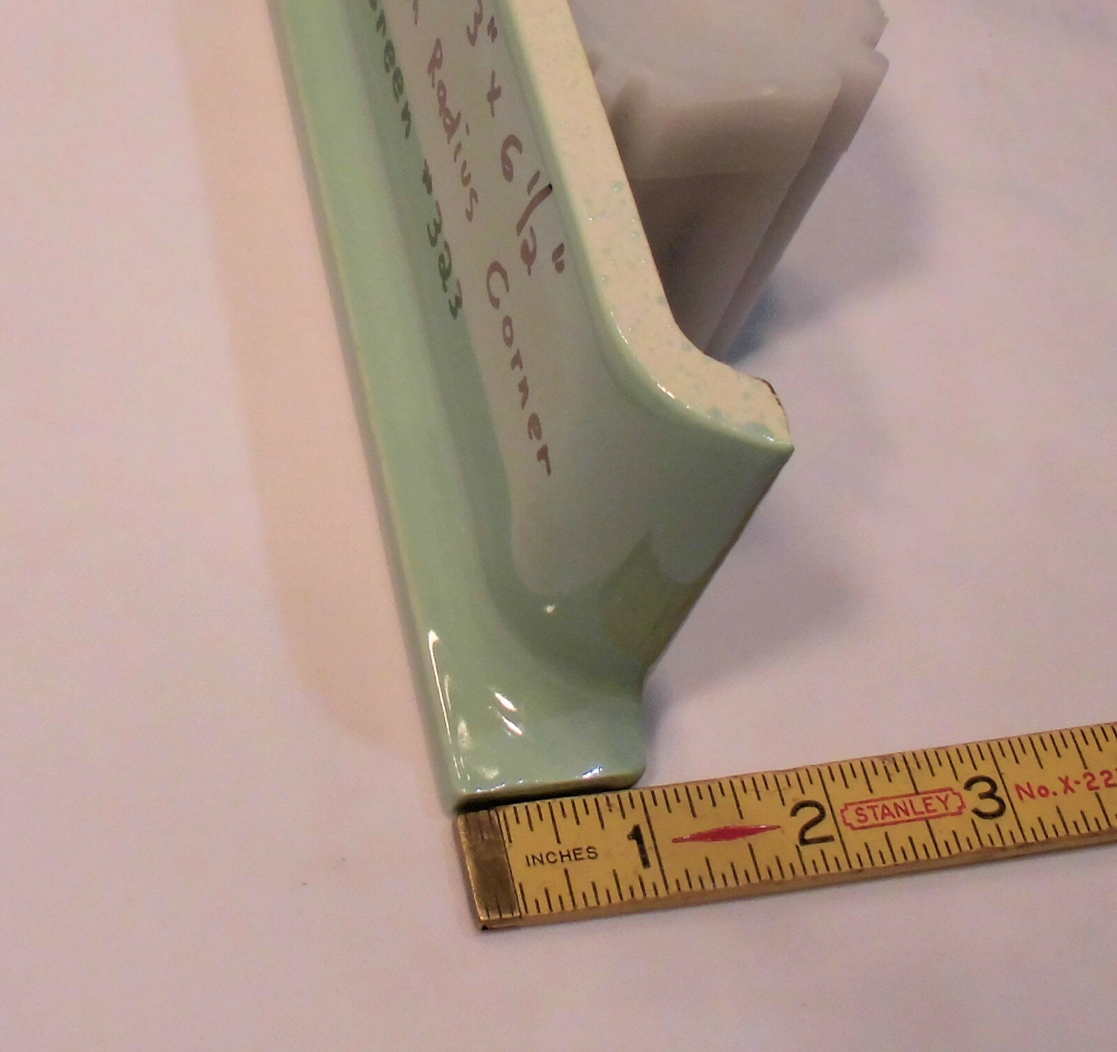 1 pc. Leaf Green; stack-on-top base/cove Ceramic Tile; Robertson; 3″ X 6-1/2″ R